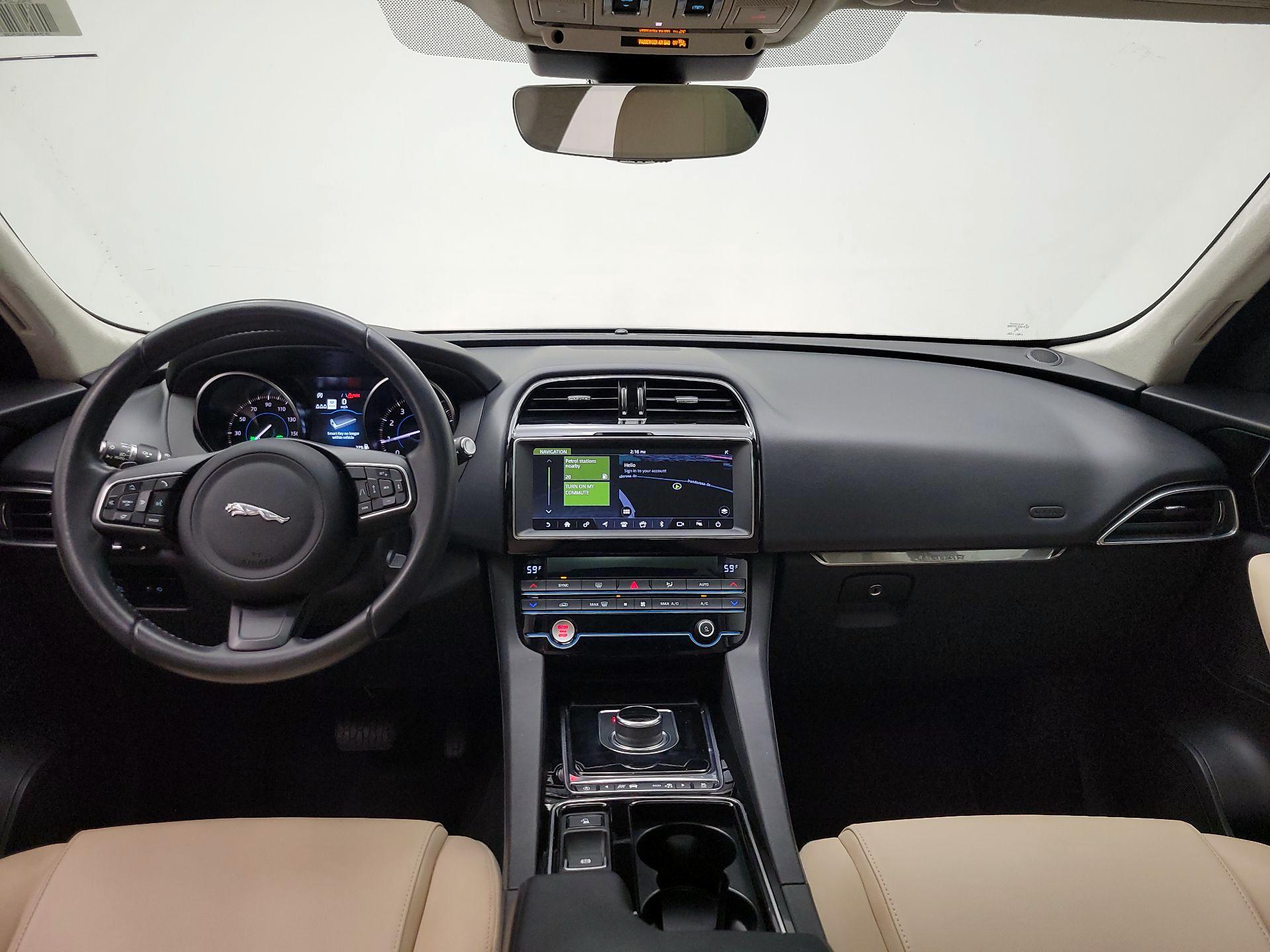 Thumbnail: 2020 Jaguar F-Pace - 9