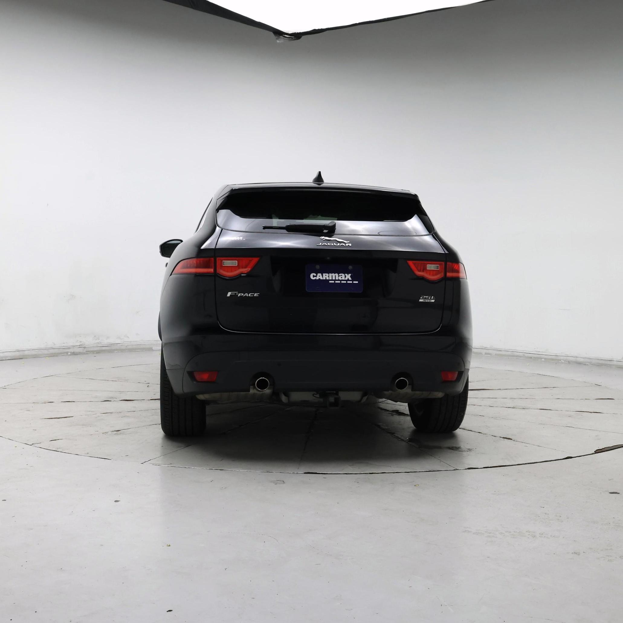 Thumbnail: 2020 Jaguar F-Pace - 6