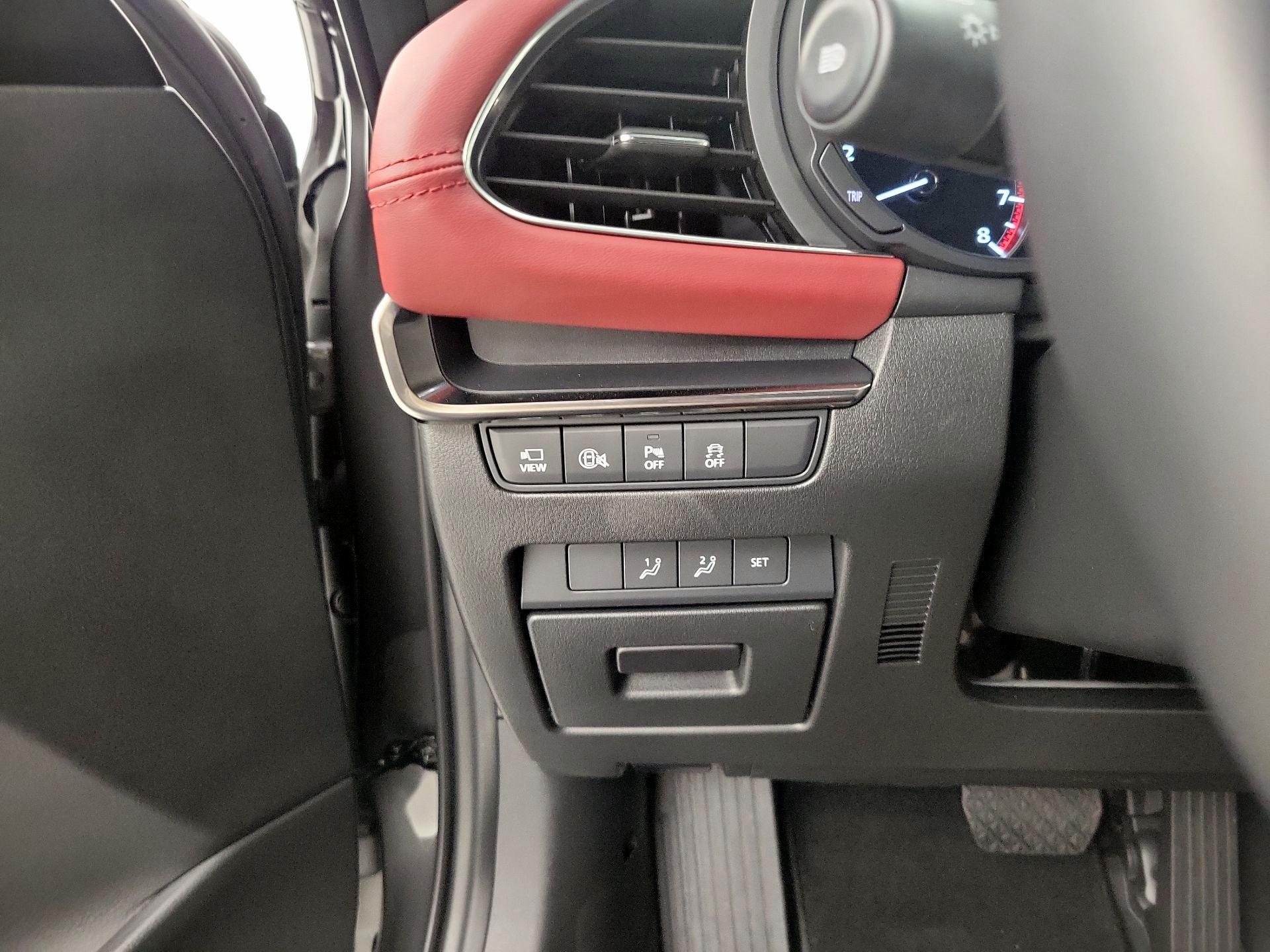 Thumbnail: 2025 Mazda Mazda3 - 13