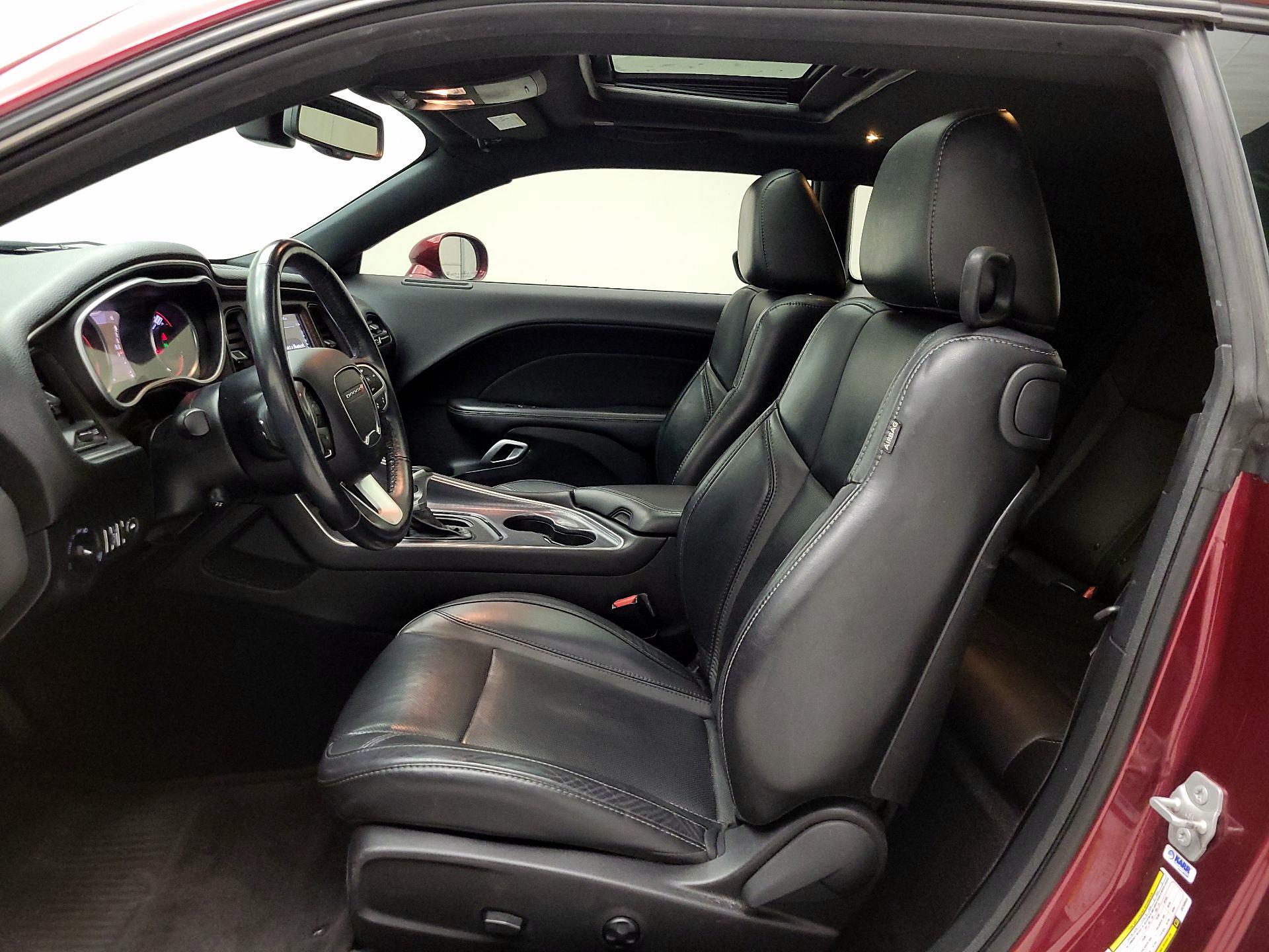 Thumbnail: 2018 Dodge Challenger - 9