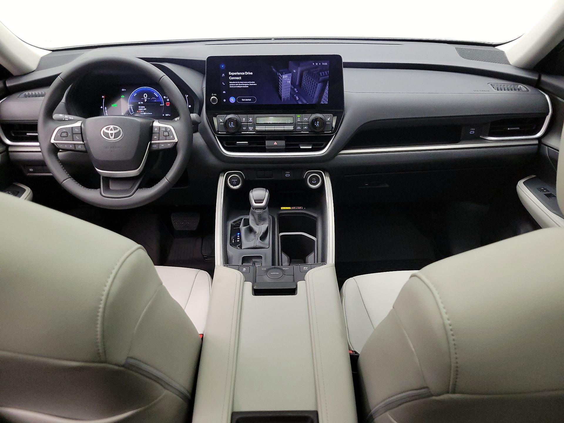 Thumbnail: 2025 Toyota Highlander - 9