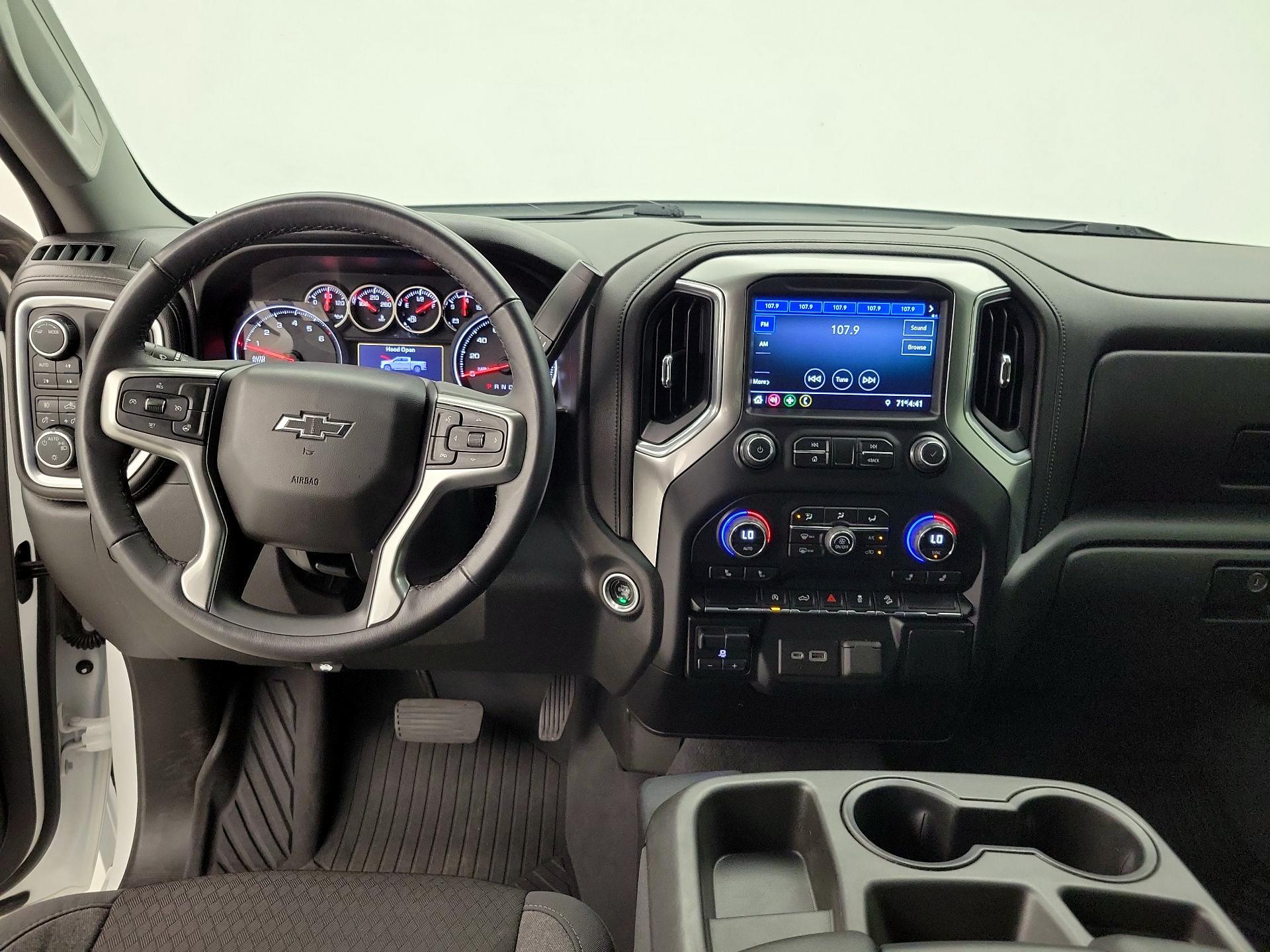 Thumbnail: 2020 Chevrolet Silverado 1500 - 9