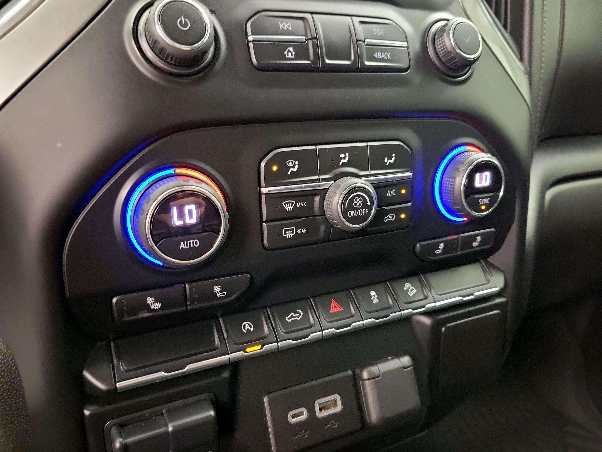 Thumbnail: 2020 Chevrolet Silverado 1500 - 16