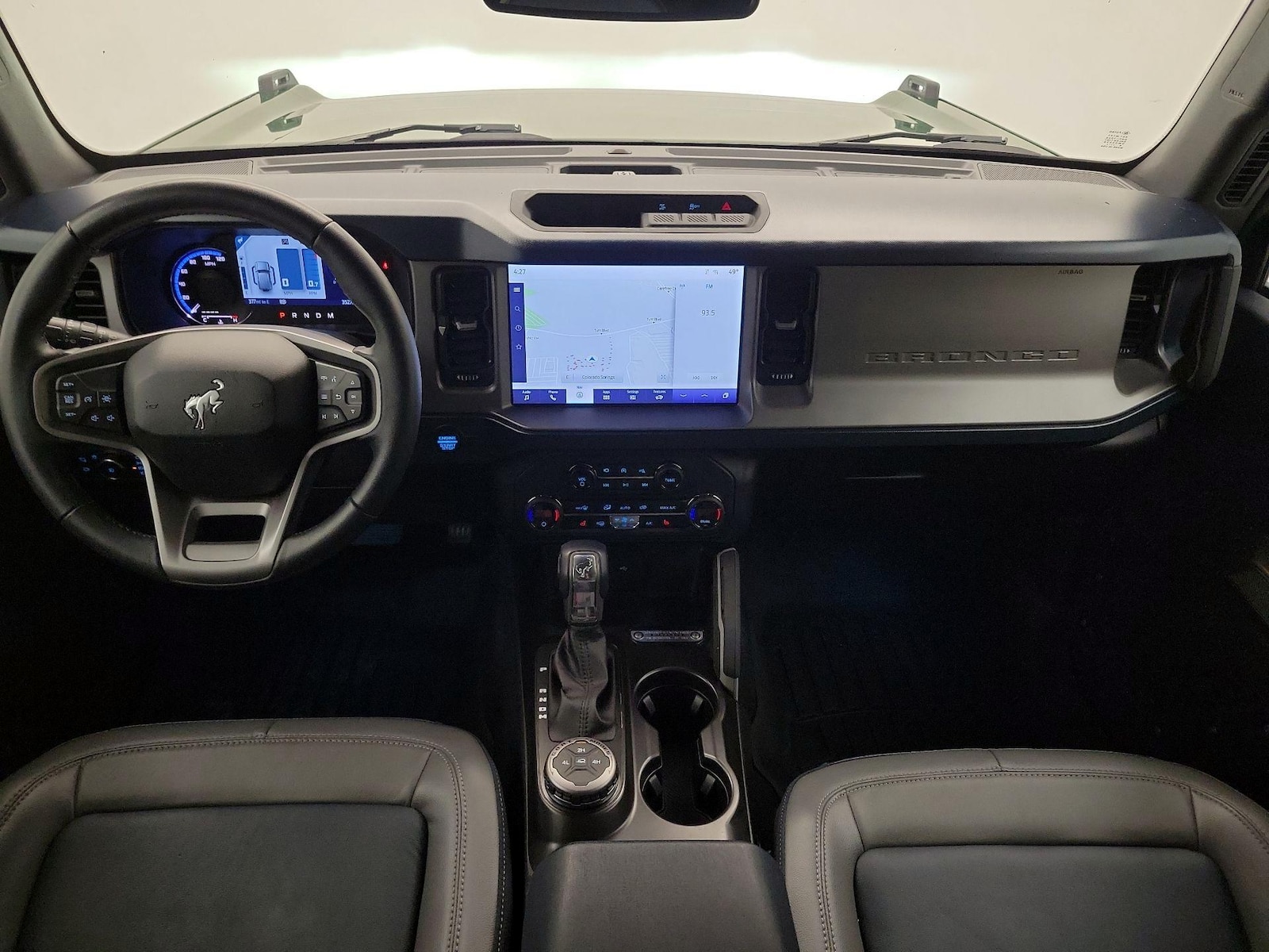 2023 Ford Bronco 4-Door Outer Banks - Photo 10