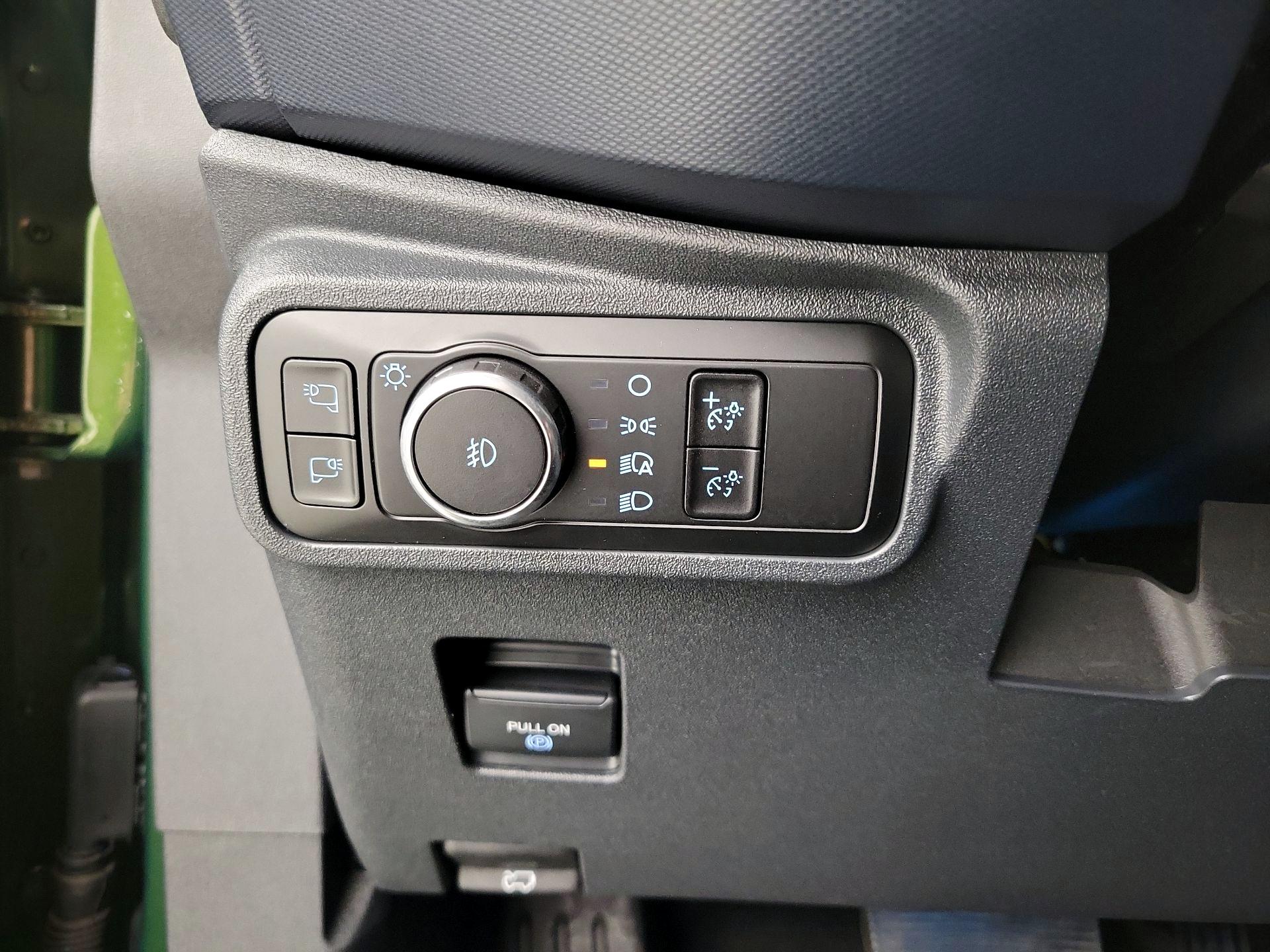 Thumbnail: 2023 Ford Bronco - 13