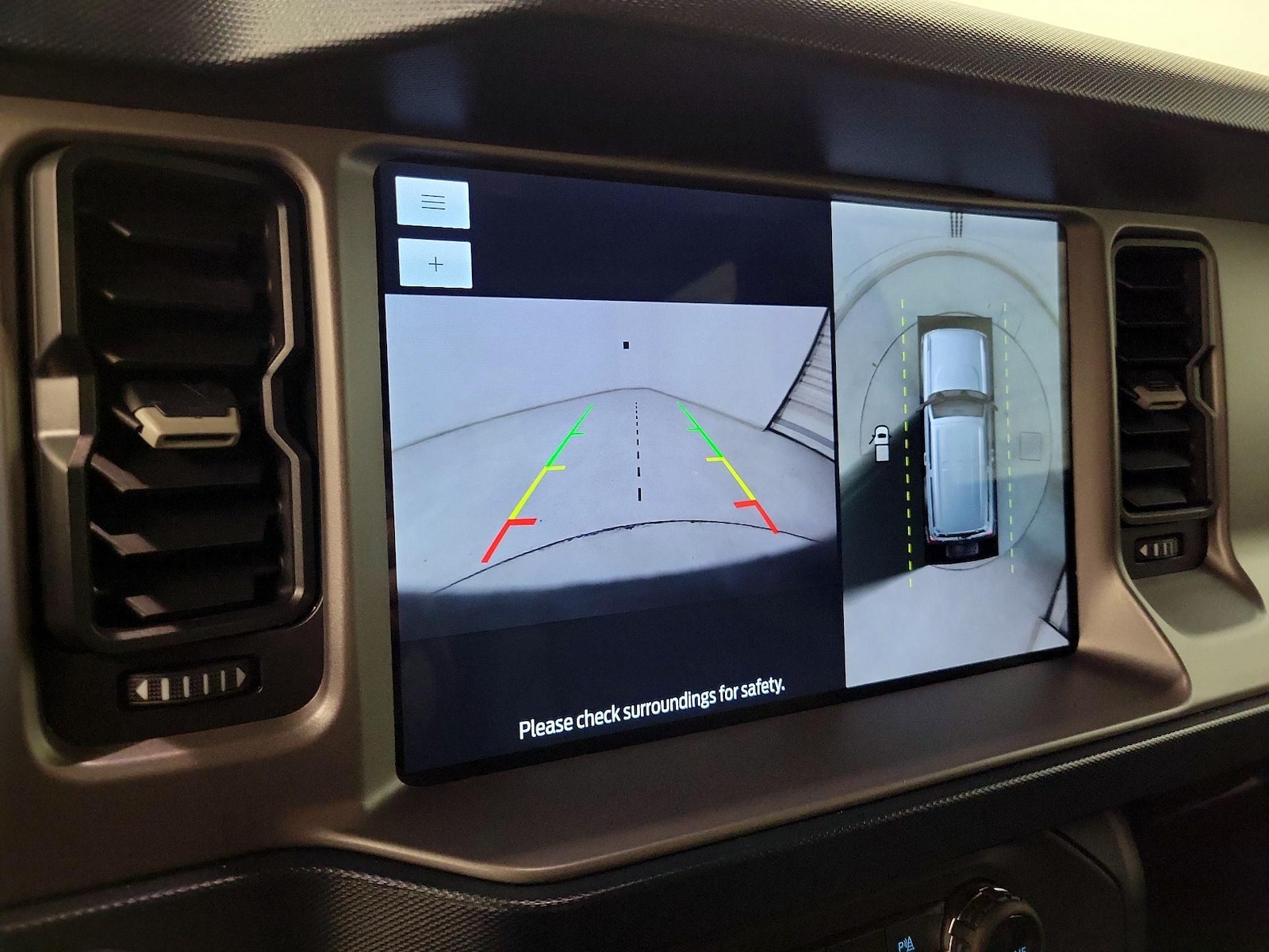 2023 Ford Bronco 4-Door Outer Banks - Photo 16