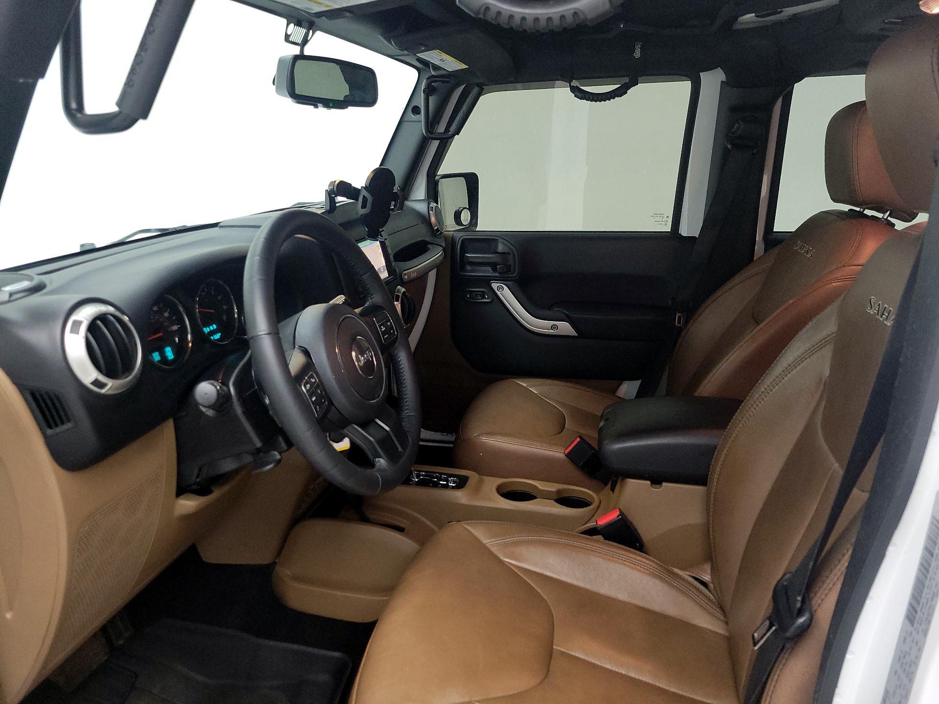 Thumbnail: 2017 Jeep Wrangler - 11
