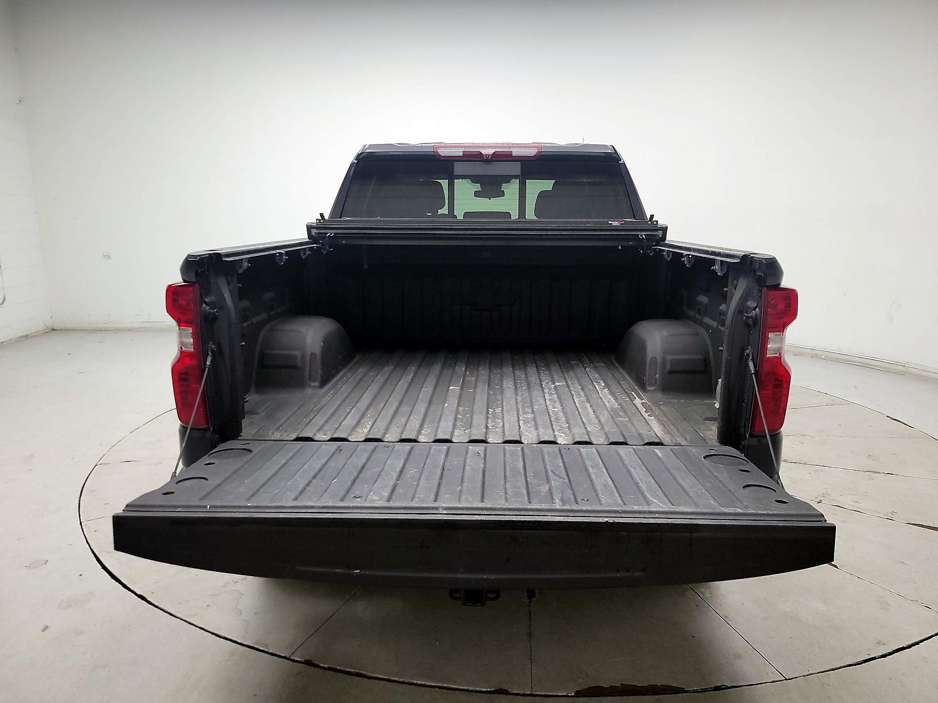 Thumbnail: 2022 Chevrolet Silverado 1500 - 19