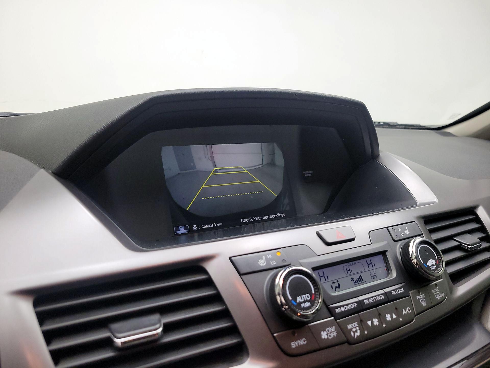 Thumbnail: 2015 Honda Odyssey - 13