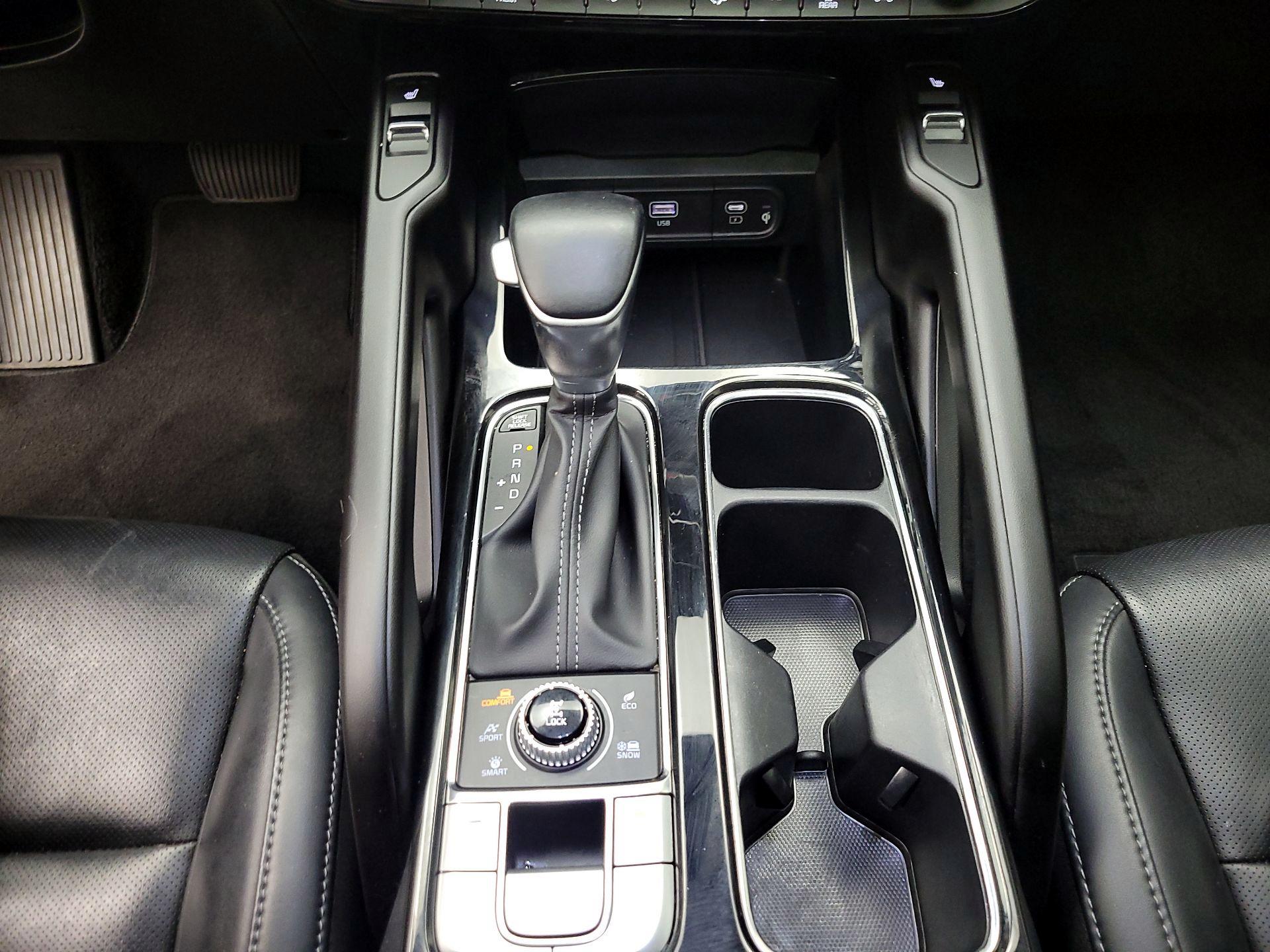 Thumbnail: 2024 Kia Telluride - 18