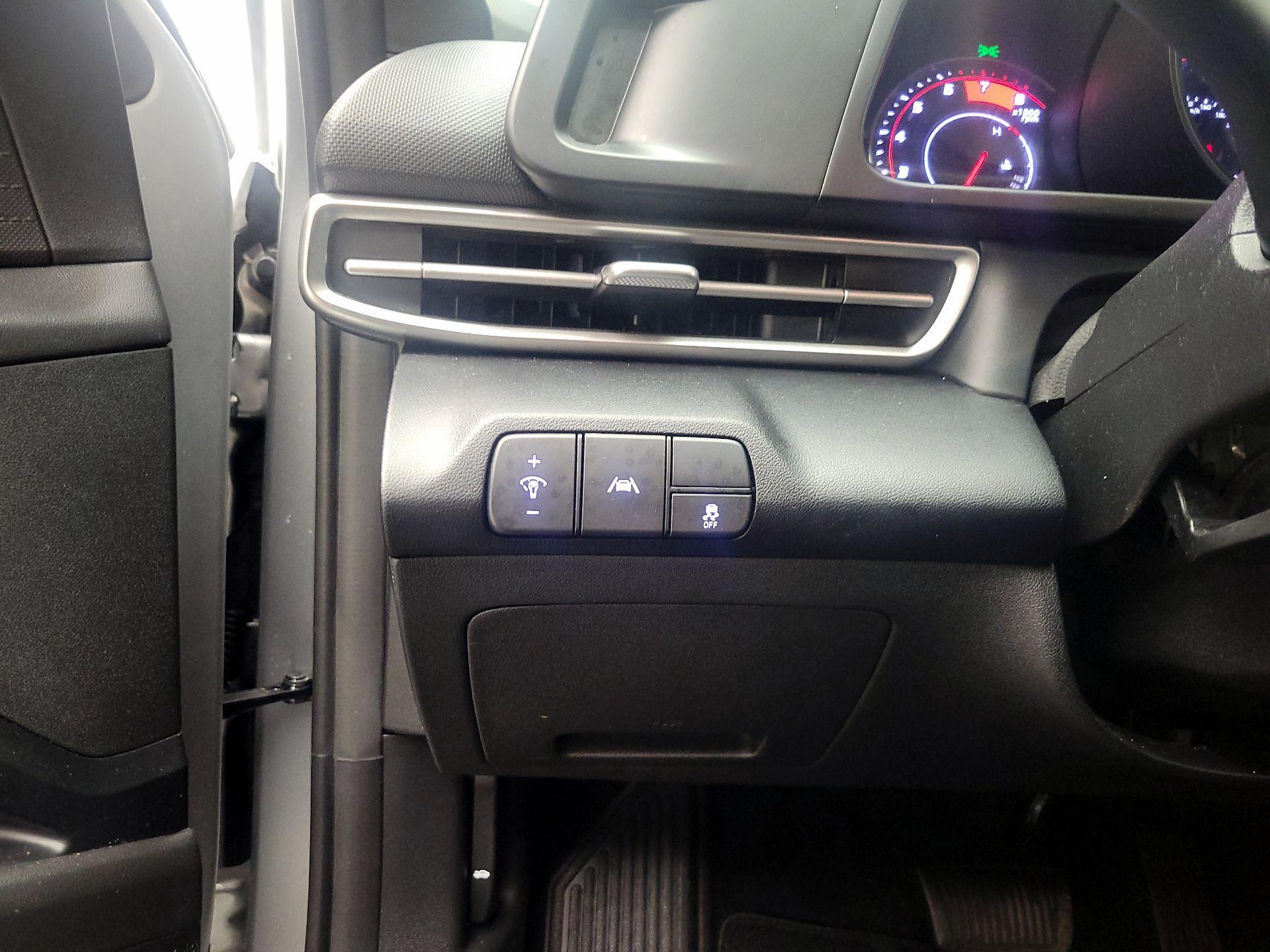 Thumbnail: 2023 Hyundai Elantra - 13