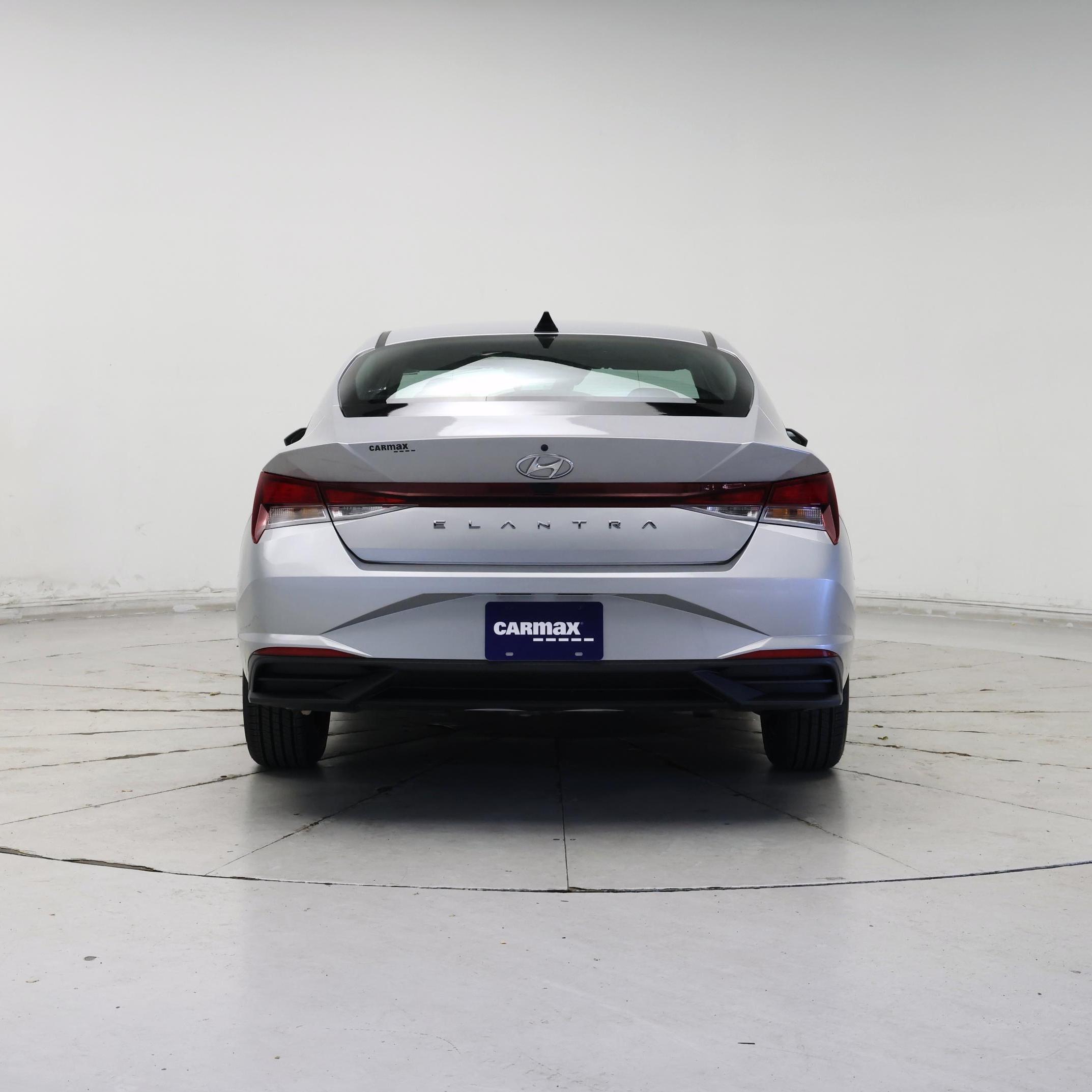 Thumbnail: 2023 Hyundai Elantra - 6