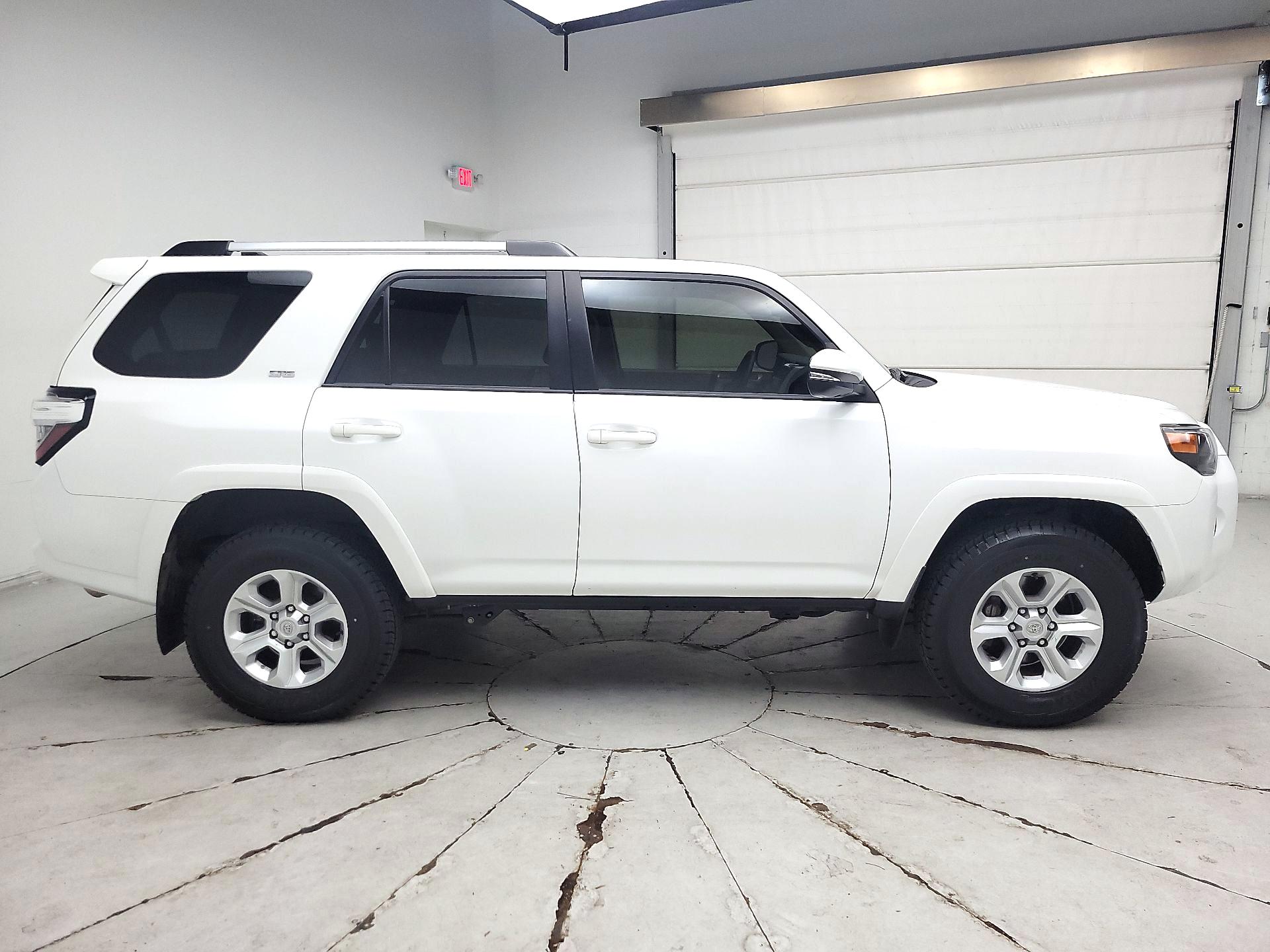 Thumbnail: 2023 Toyota 4Runner - 4