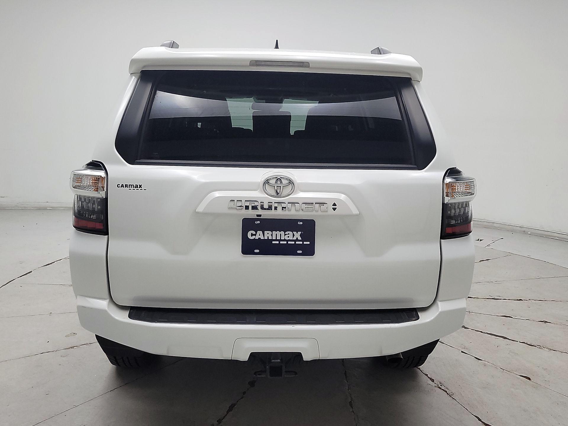 Thumbnail: 2023 Toyota 4Runner - 6