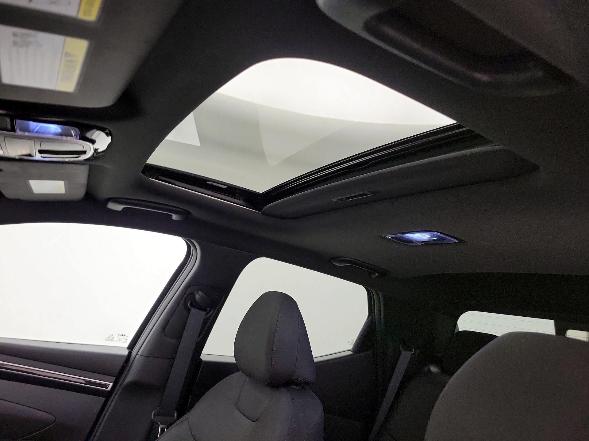 Thumbnail: 2023 Hyundai Santa Cruz - 20