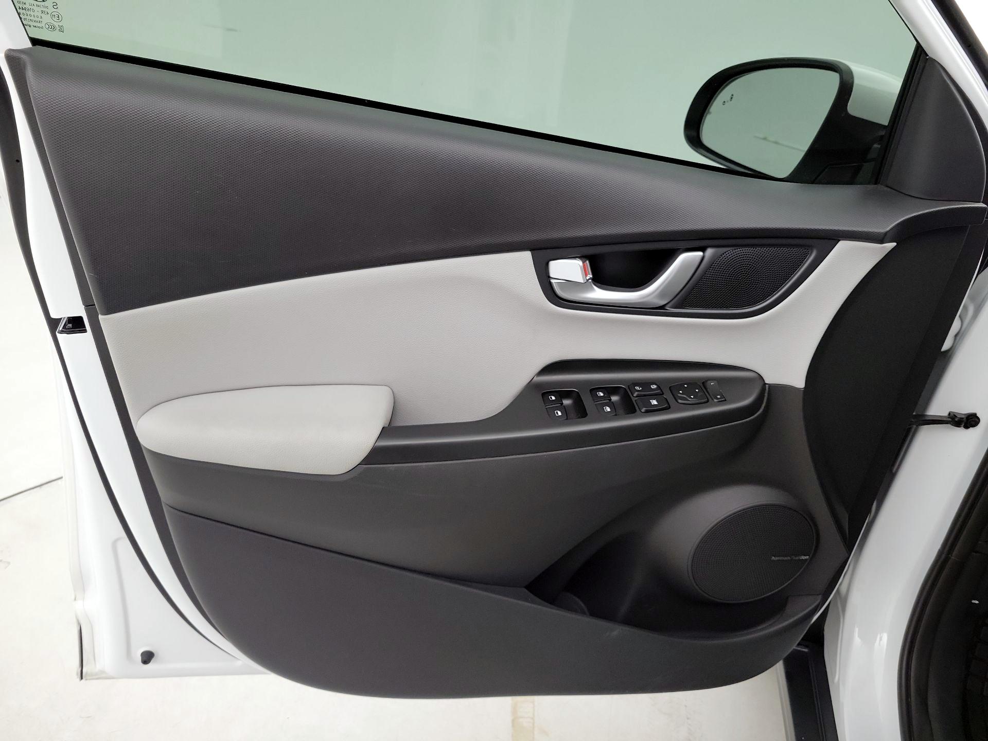 Thumbnail: 2023 Hyundai Kona - 12