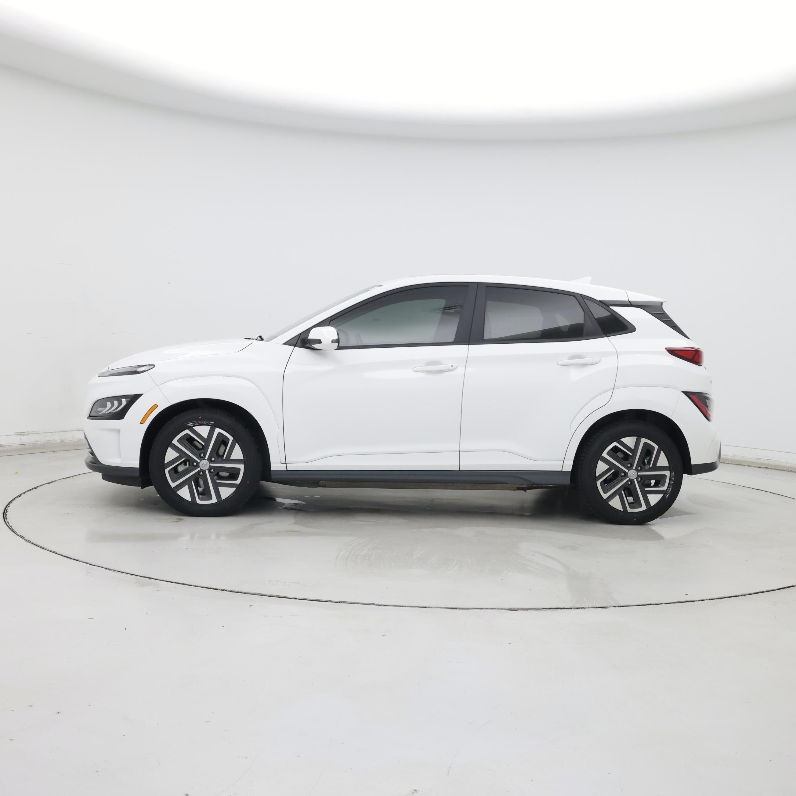Thumbnail: 2023 Hyundai Kona - 3