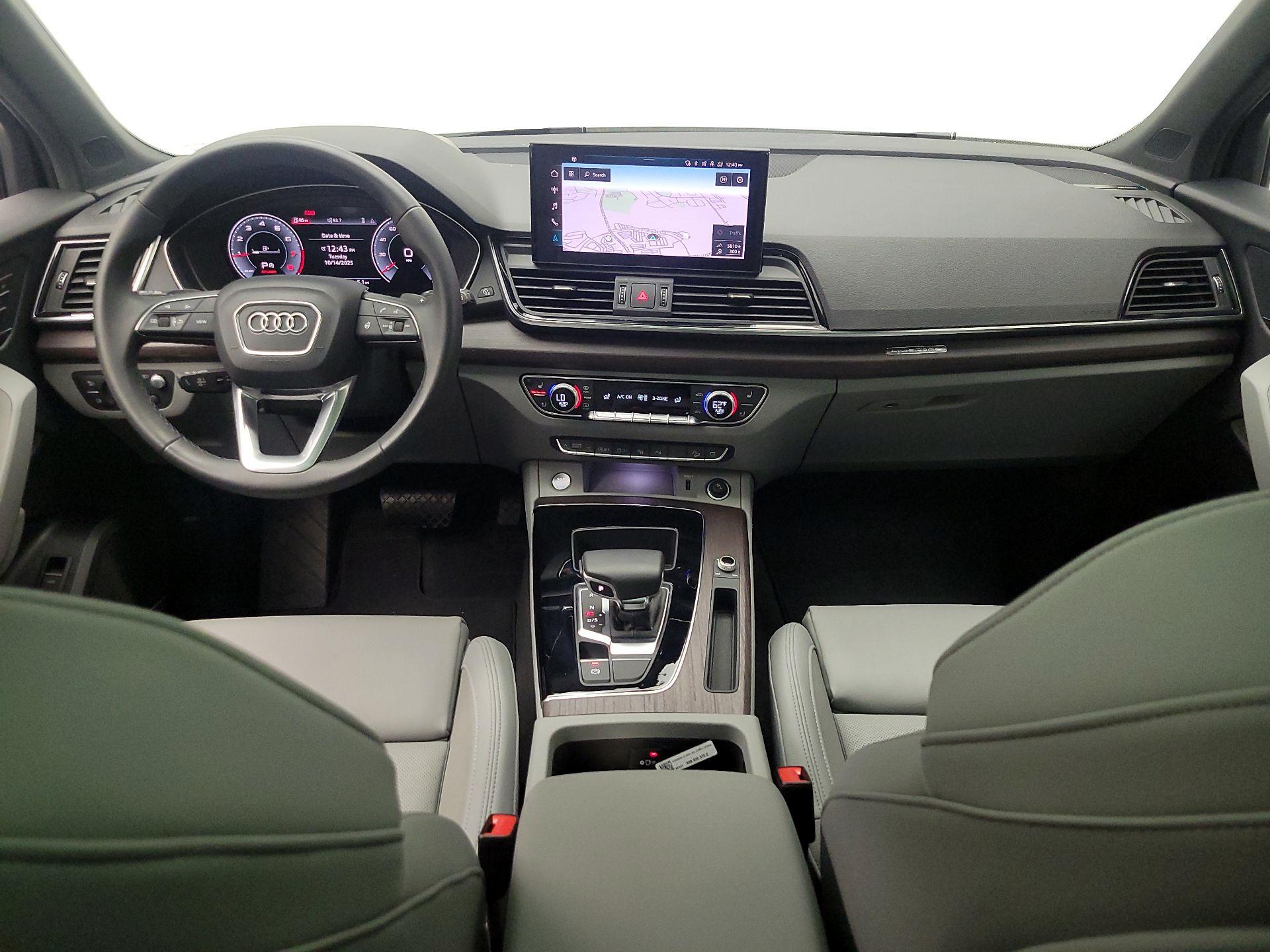 Thumbnail: 2023 Audi Q5 - 9