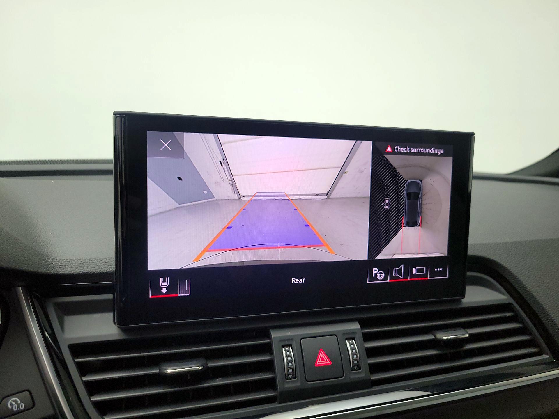 Thumbnail: 2023 Audi Q5 - 15