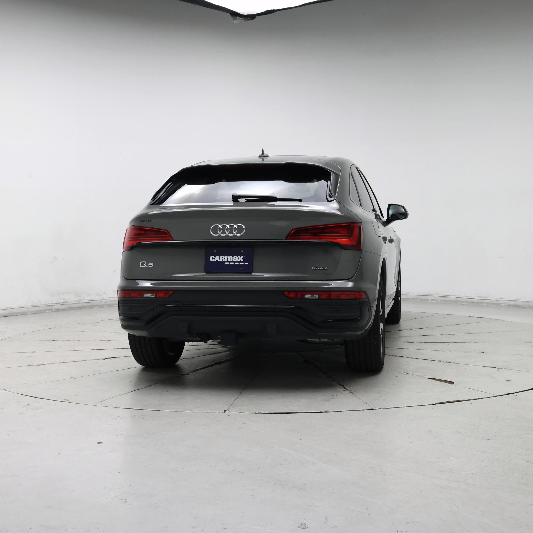 Thumbnail: 2023 Audi Q5 - 6