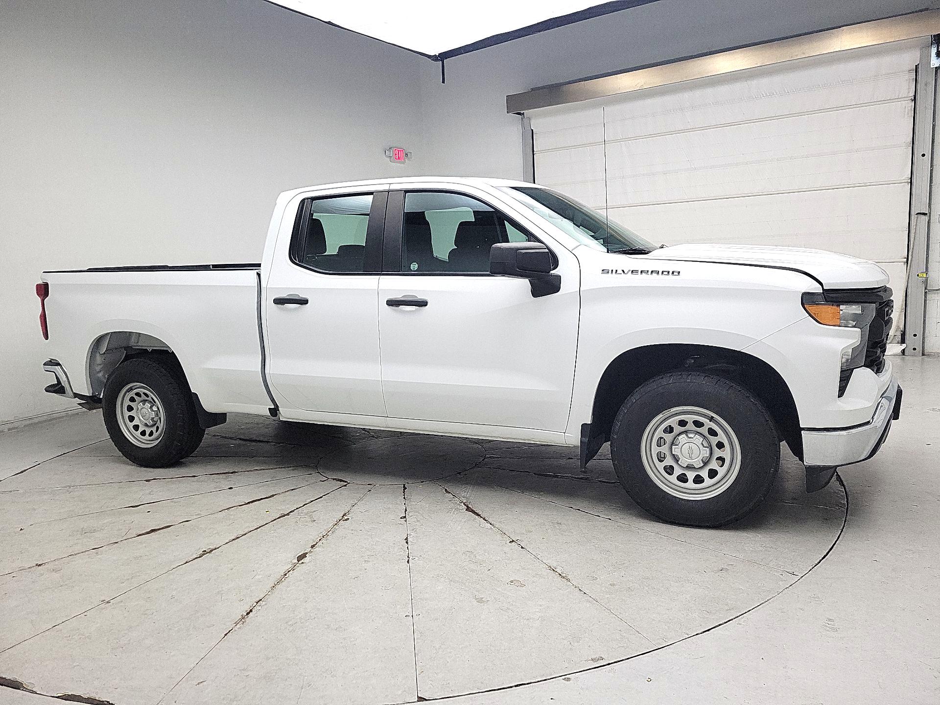 Thumbnail: 2023 Chevrolet Silverado 1500 - 4