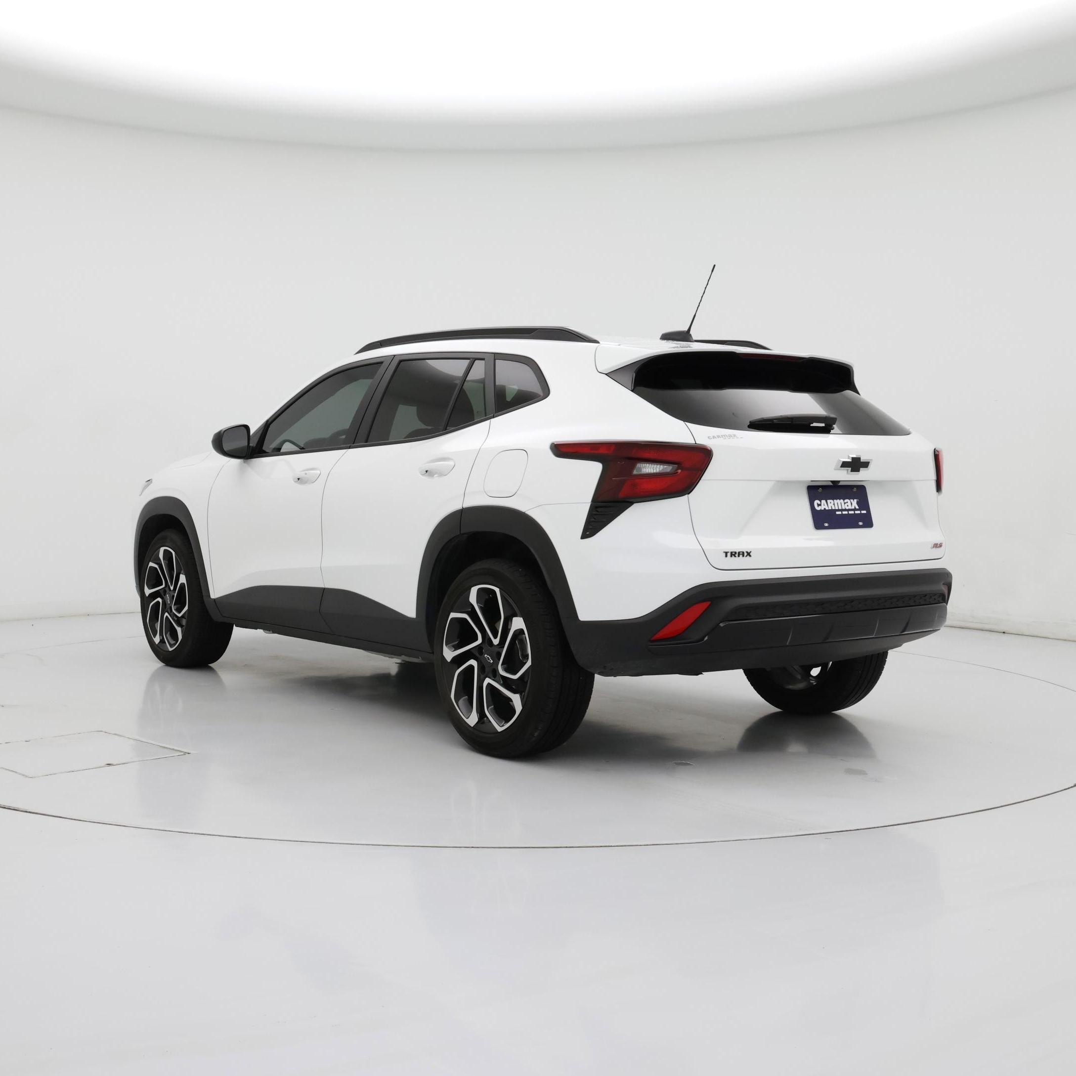 Thumbnail: 2025 Chevrolet Trax - 2