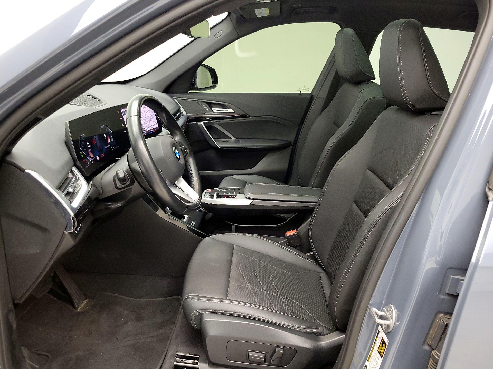 Thumbnail: 2023 BMW X1 - 11