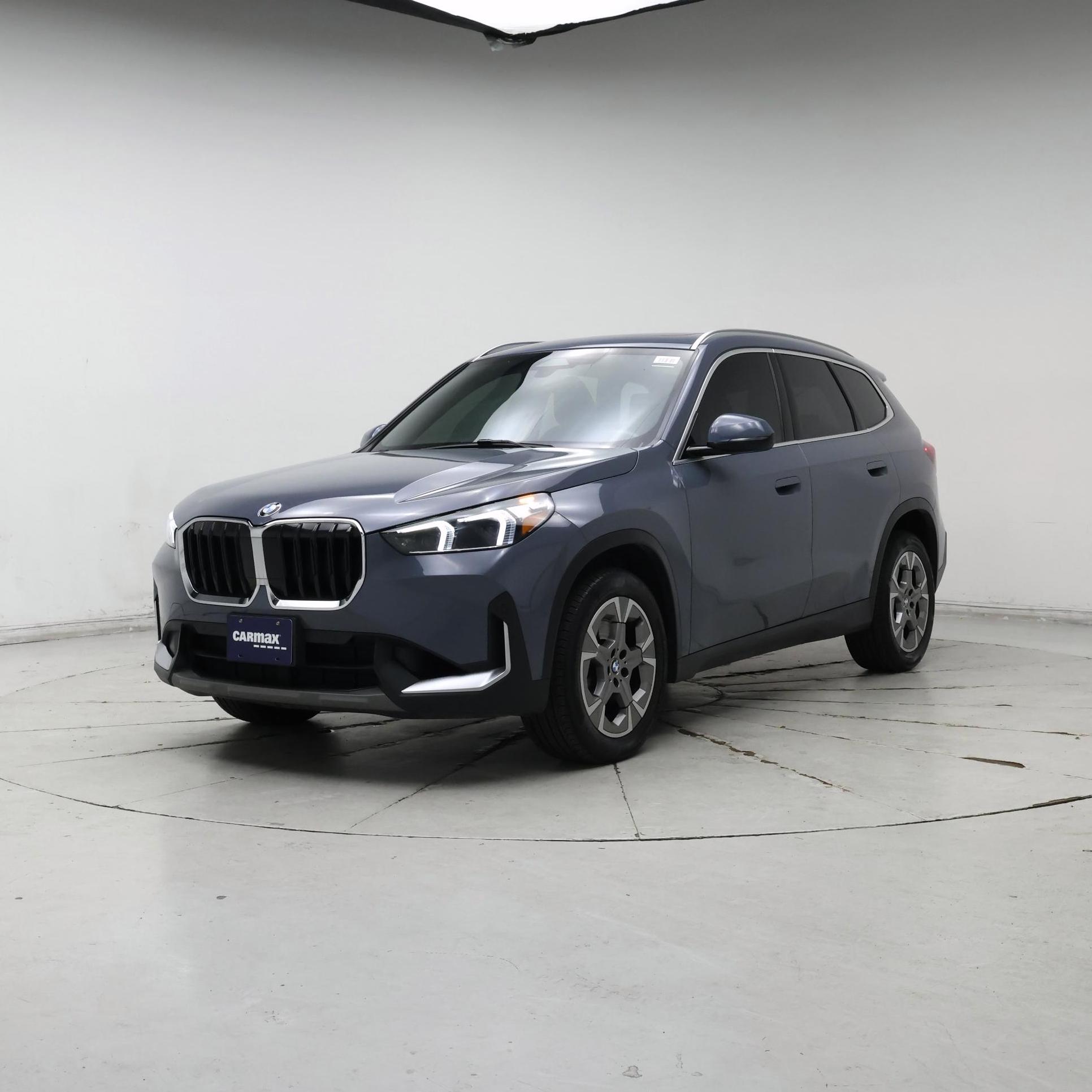 Thumbnail: 2023 BMW X1 - 4