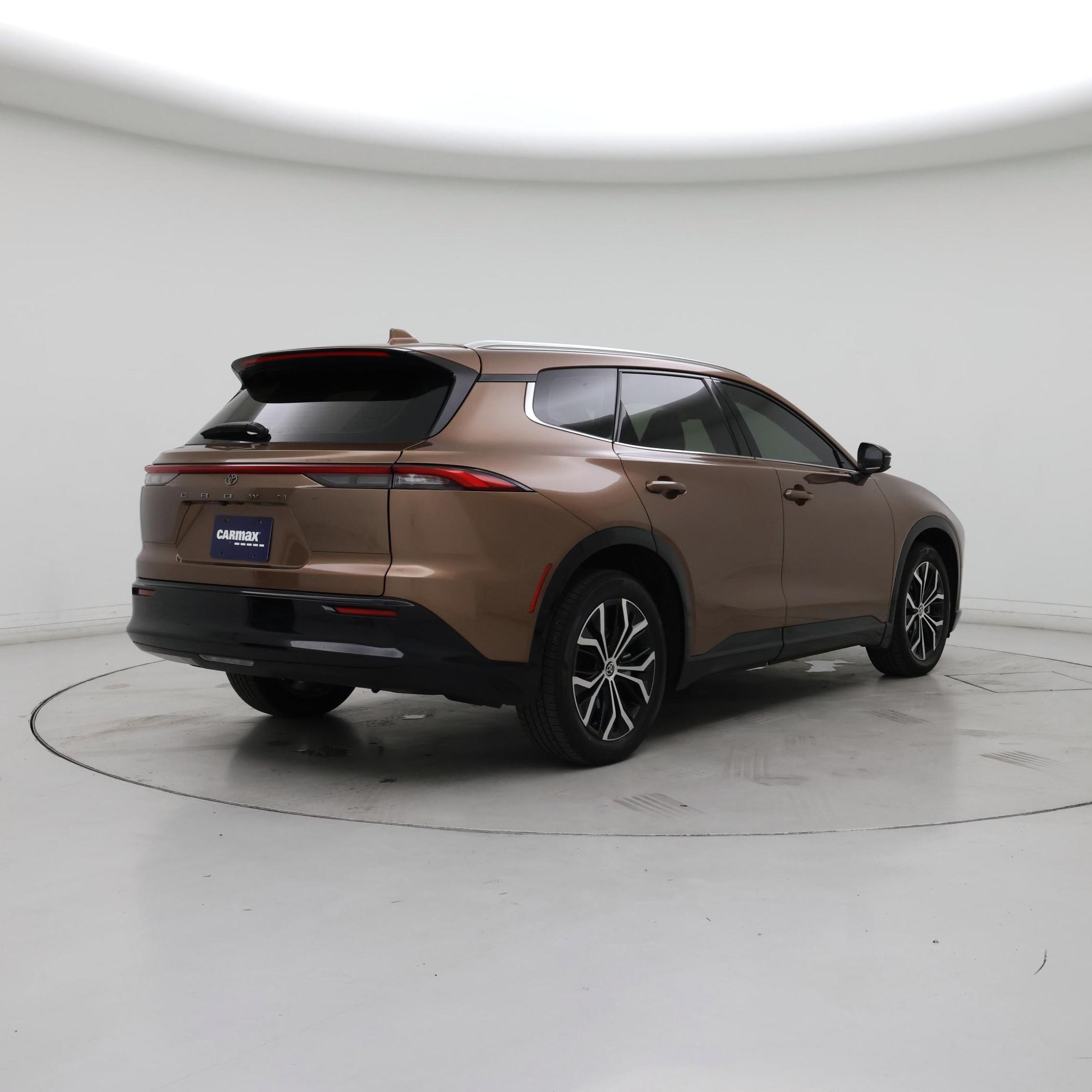 Thumbnail: 2025 Toyota Crown Signia - 8