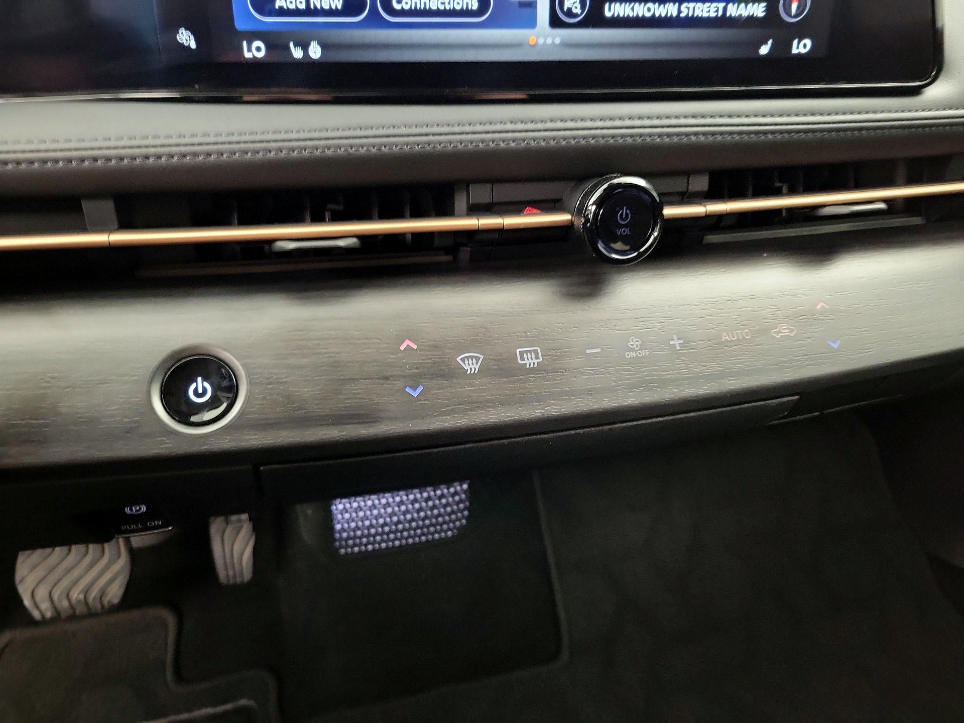 Thumbnail: 2023 Nissan Ariya - 16