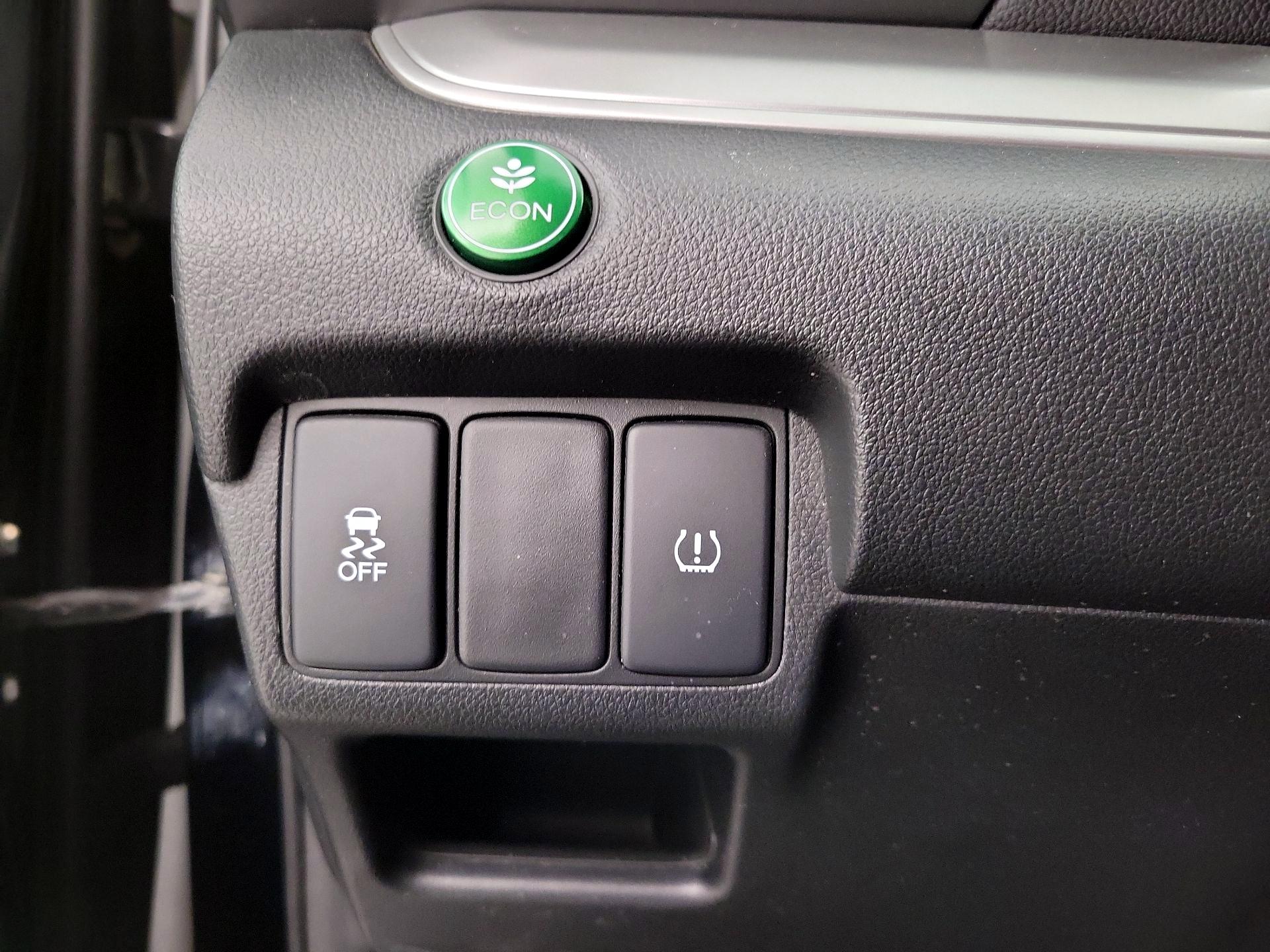 Thumbnail: 2016 Honda CR-V - 13