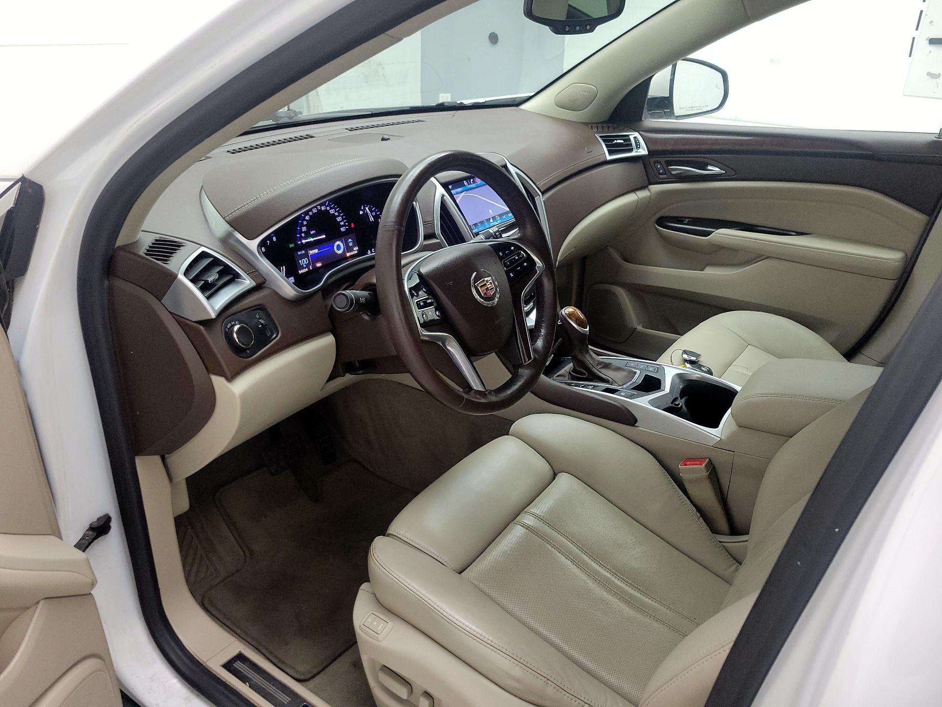 Thumbnail: 2016 Cadillac SRX - 9