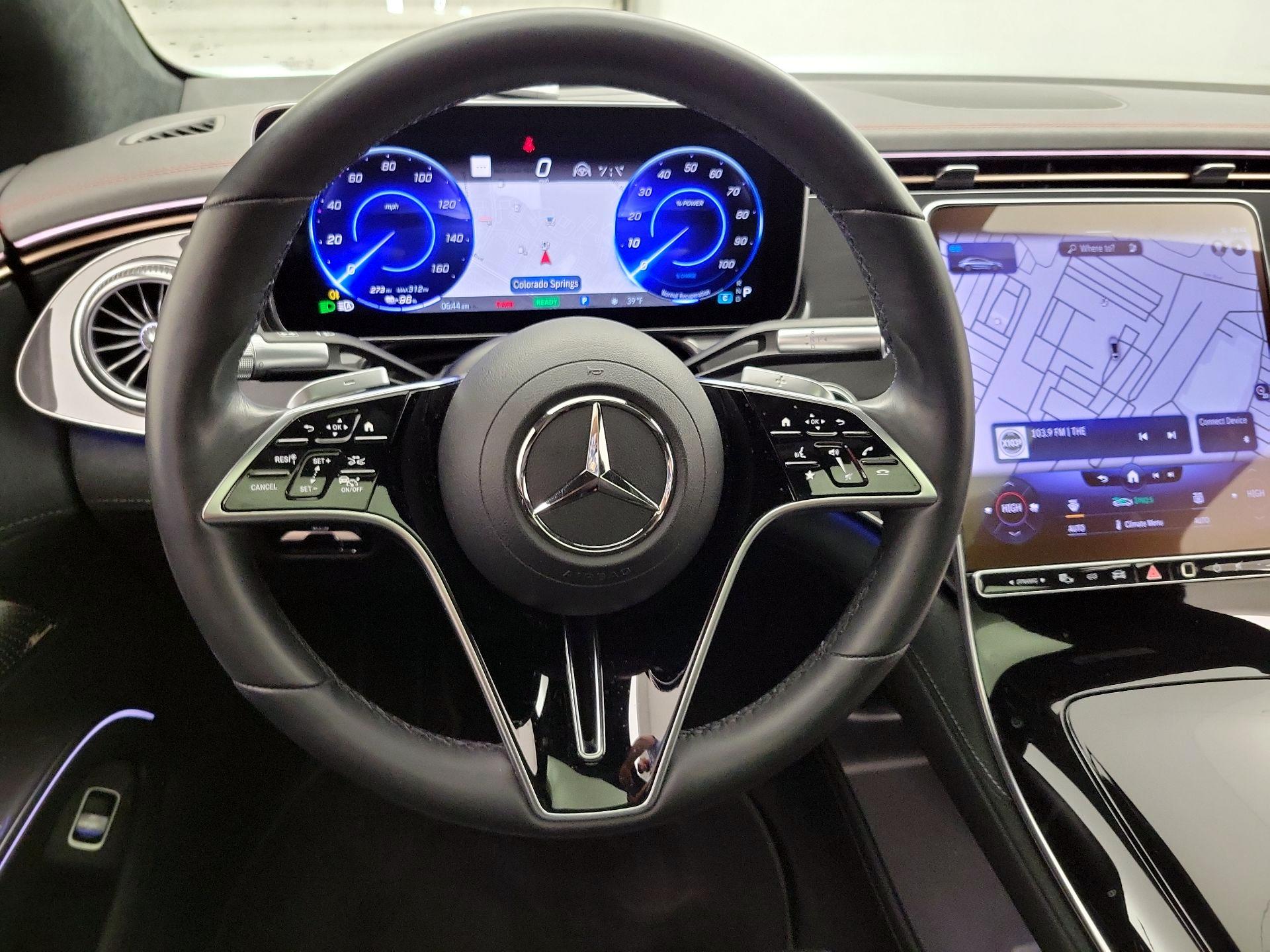 Thumbnail: 2023 Mercedes-Benz EQS - 10