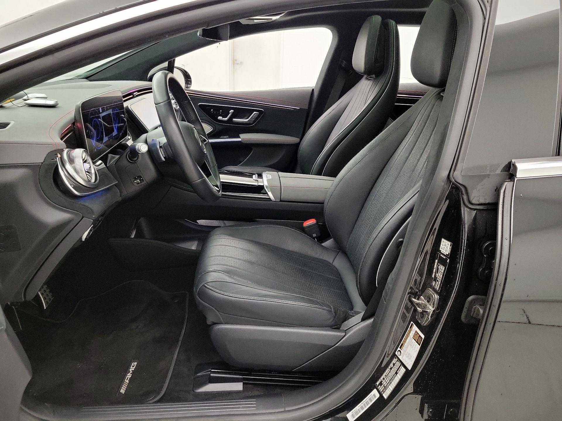 Thumbnail: 2023 Mercedes-Benz EQS - 11