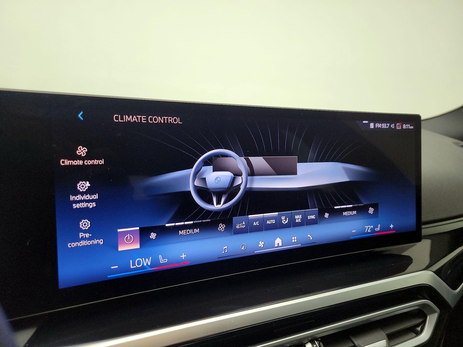 Thumbnail: 2024 BMW i4 - 17