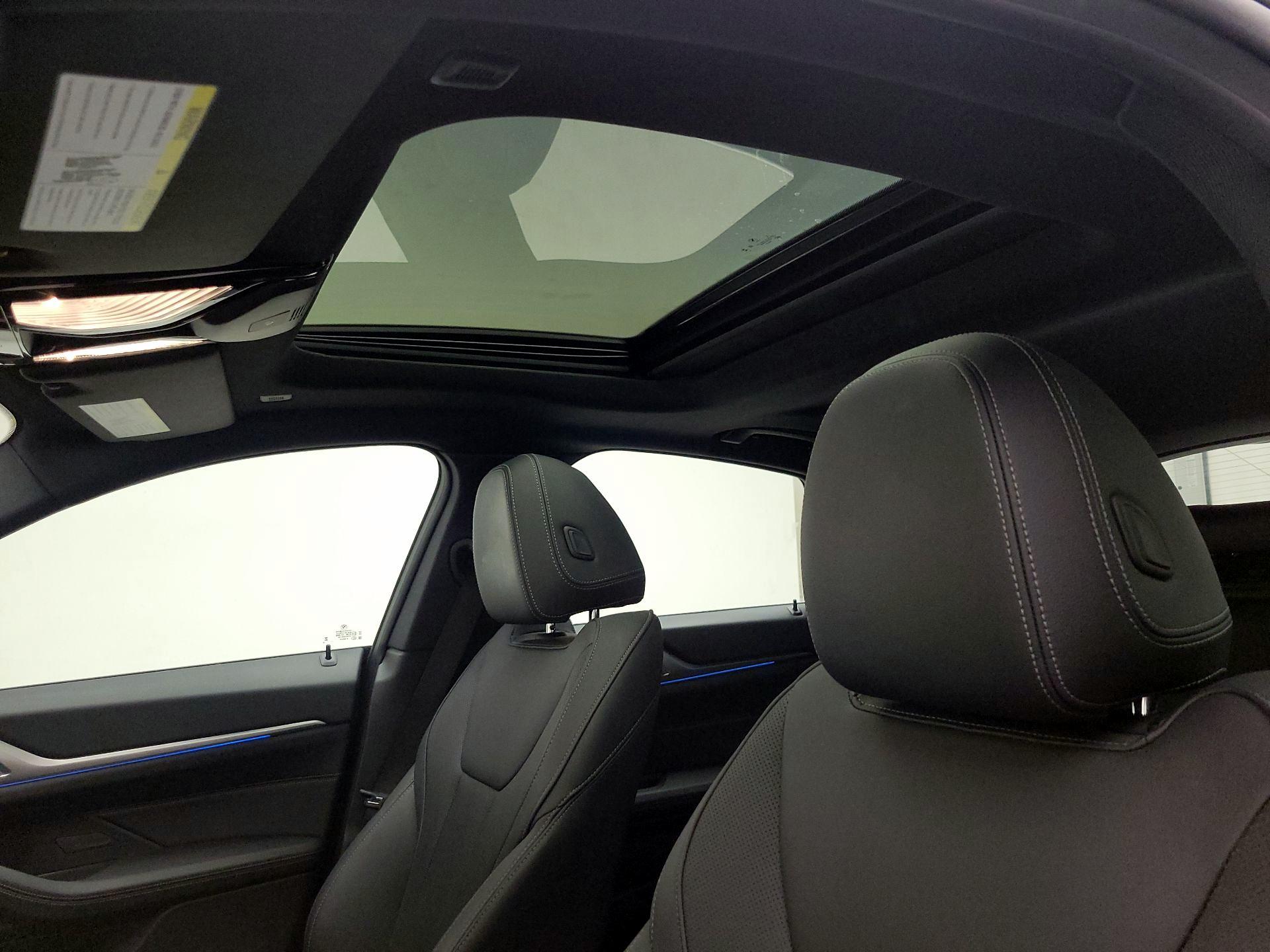 Thumbnail: 2024 BMW i4 - 20