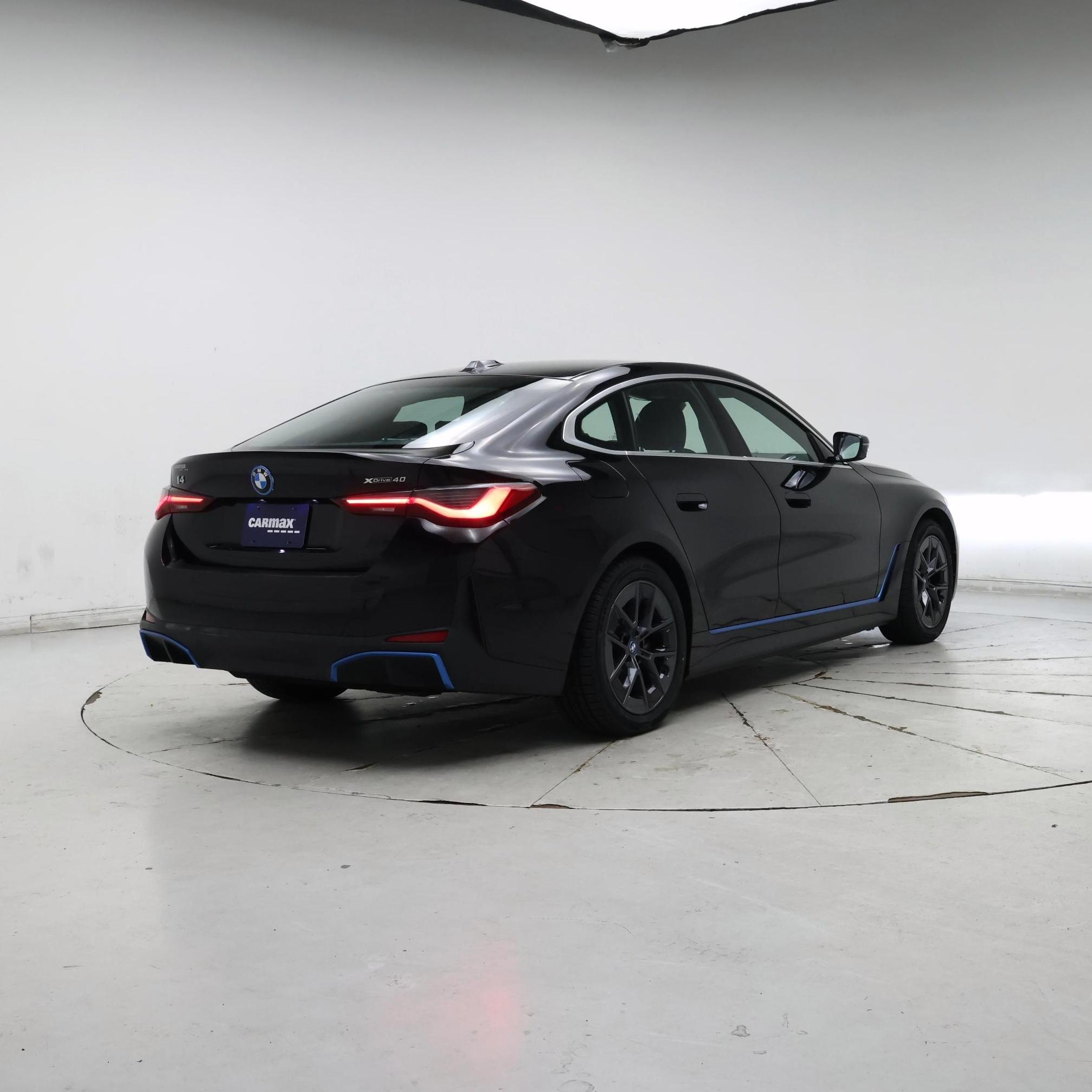 Thumbnail: 2024 BMW i4 - 8