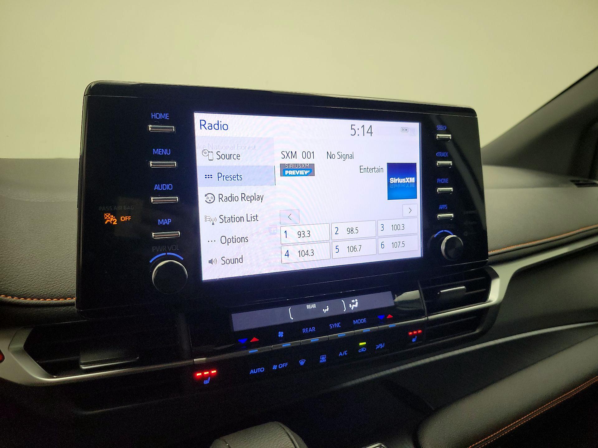 Thumbnail: 2024 Toyota Sienna - 14