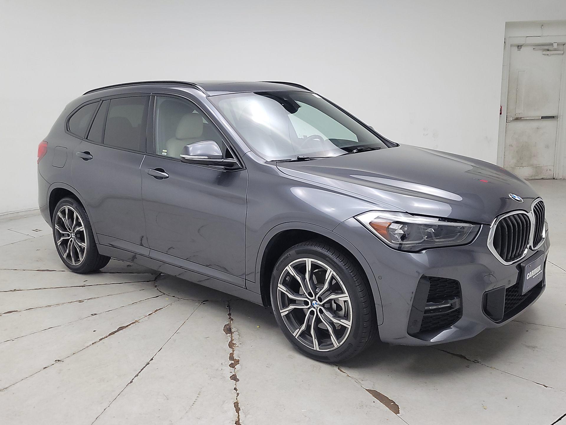 Thumbnail: 2022 BMW X1 - 1