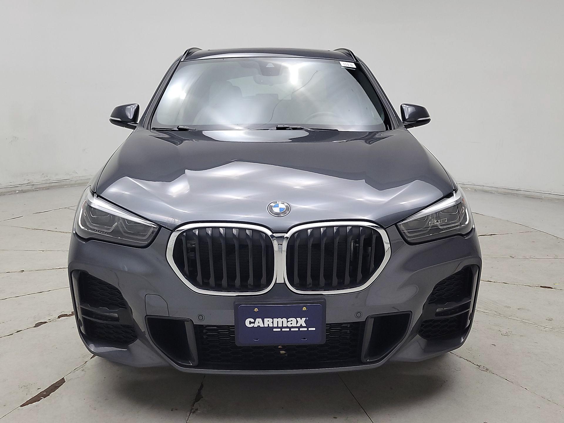 Thumbnail: 2022 BMW X1 - 2