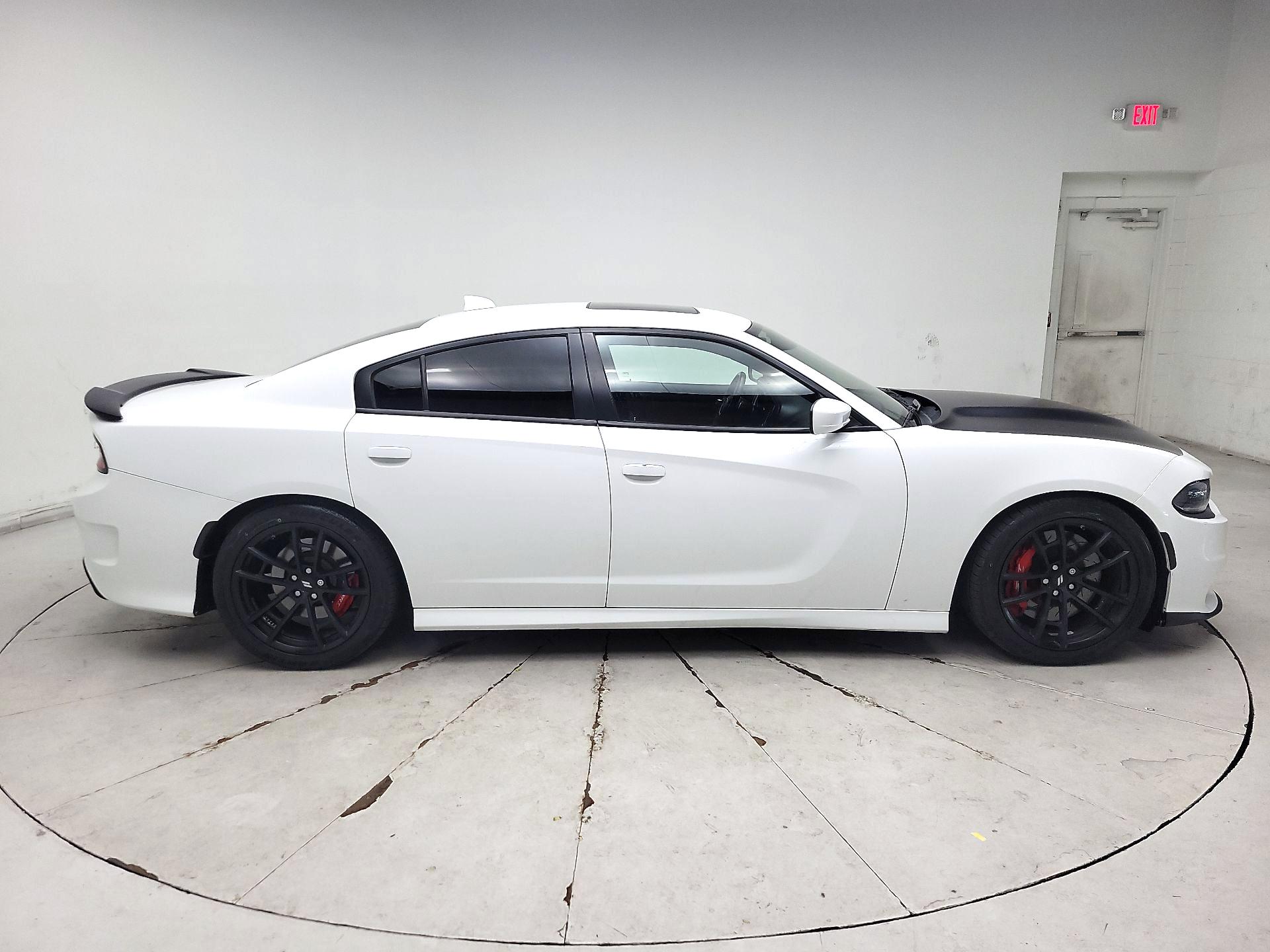 Thumbnail: 2021 Dodge Charger - 4