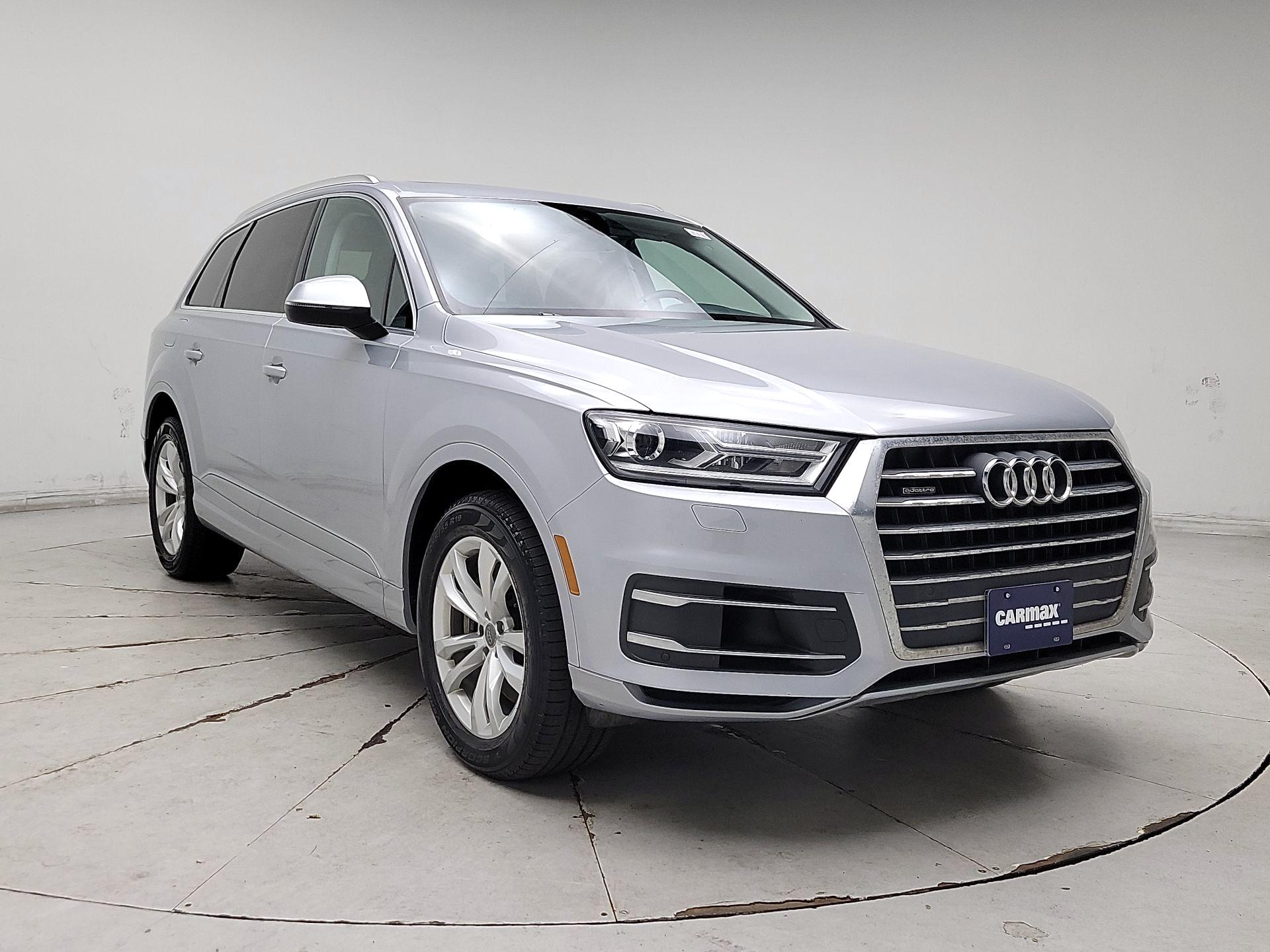 Thumbnail: 2017 Audi Q7 - 1