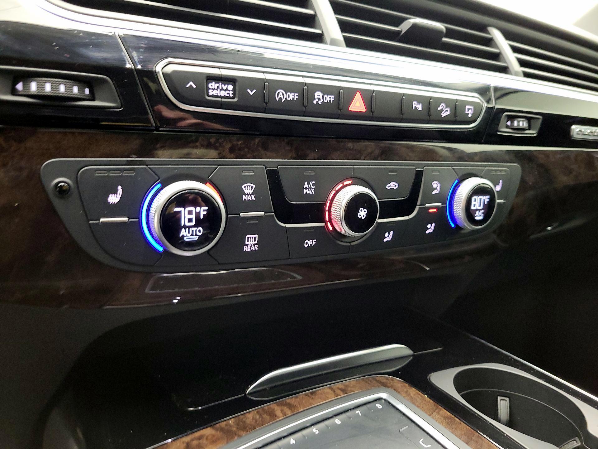 Thumbnail: 2017 Audi Q7 - 15