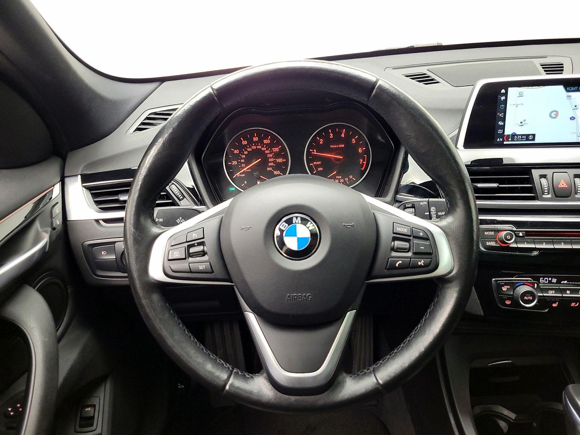 Thumbnail: 2018 BMW X1 - 10
