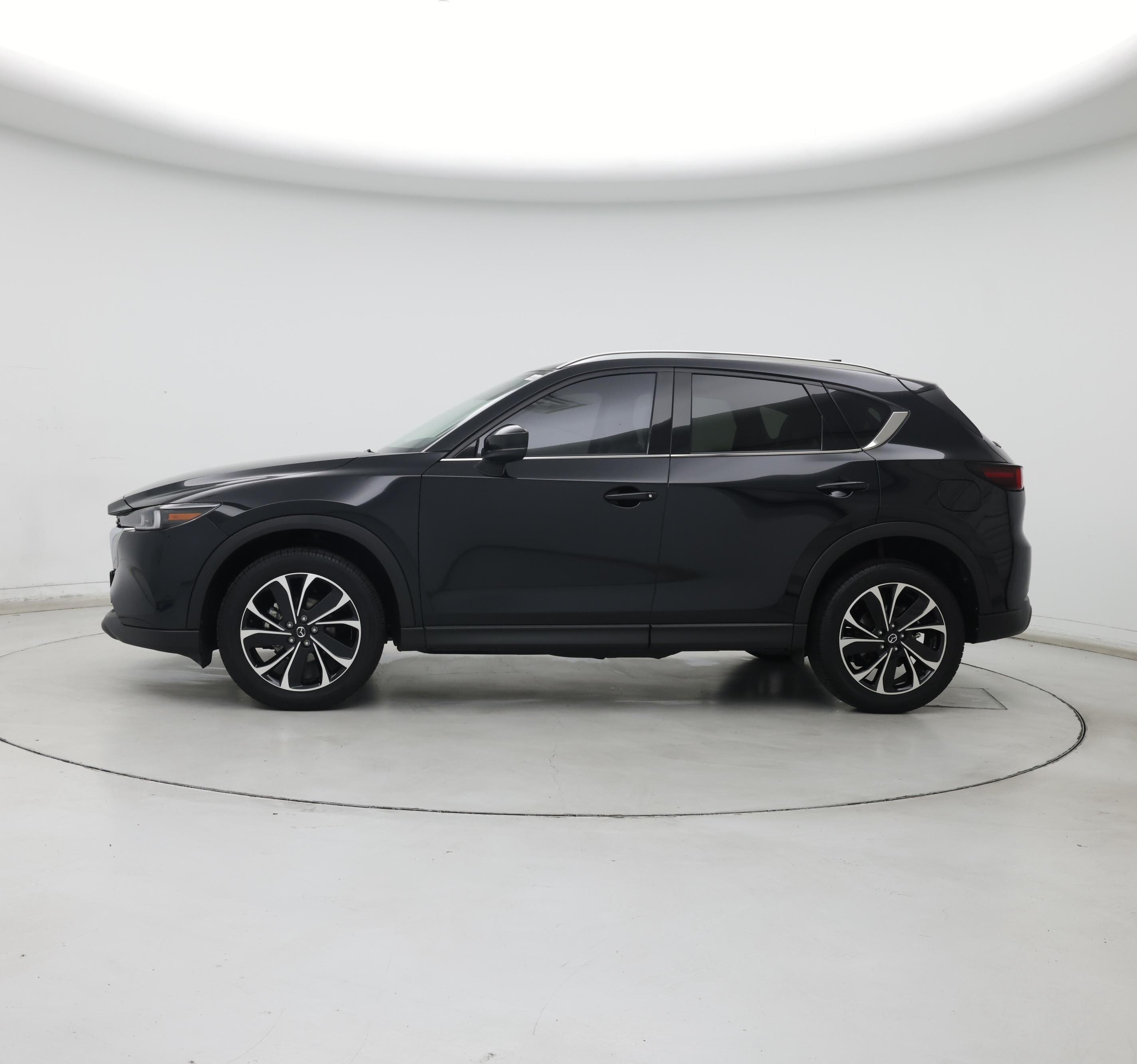 Thumbnail: 2023 Mazda CX-5 - 3