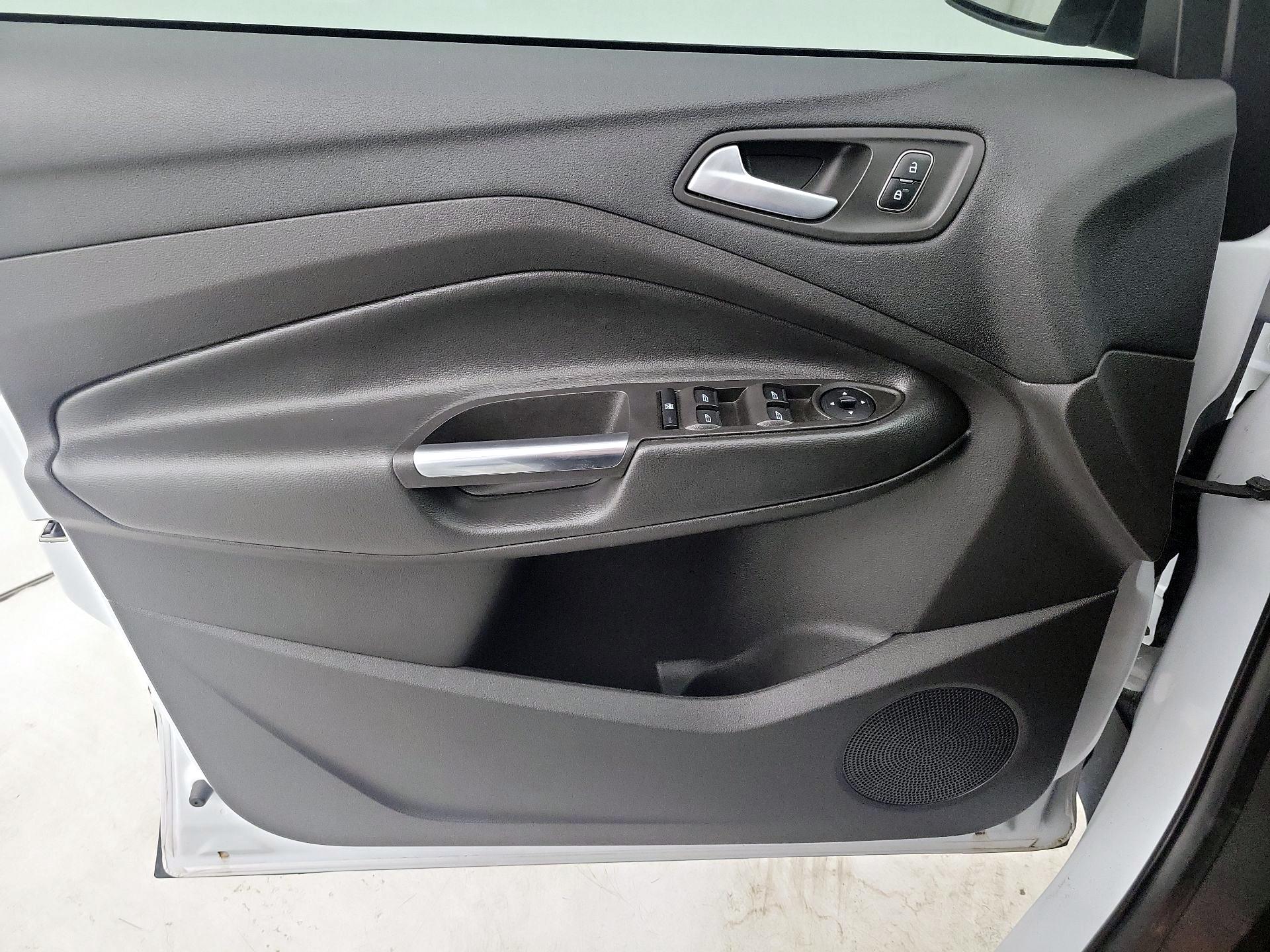 Thumbnail: 2018 Ford Escape - 10