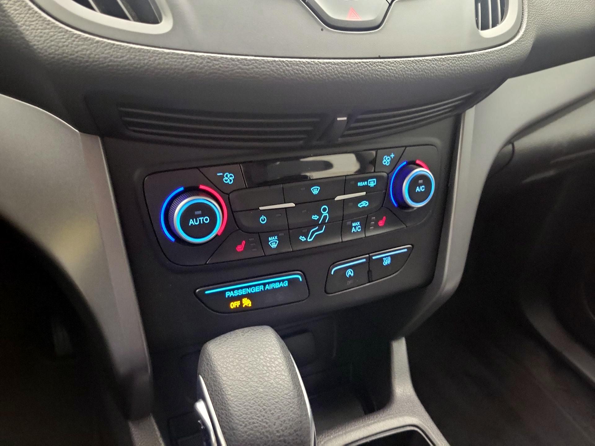 Thumbnail: 2018 Ford Escape - 14