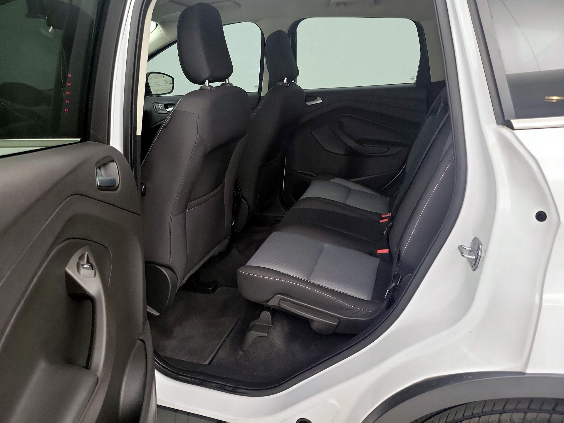 Thumbnail: 2018 Ford Escape - 17