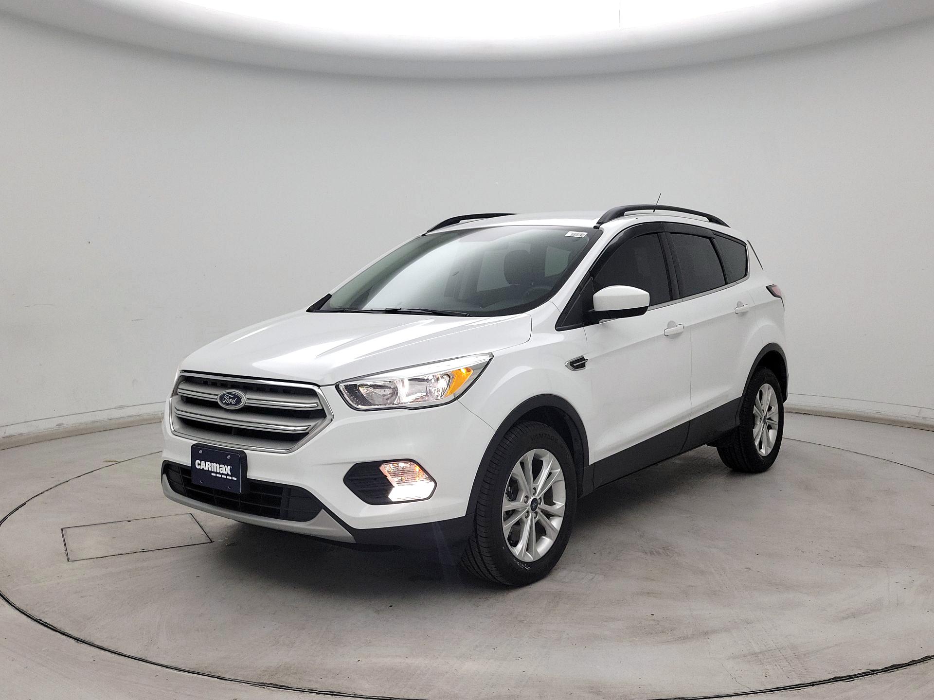 Thumbnail: 2018 Ford Escape - 3