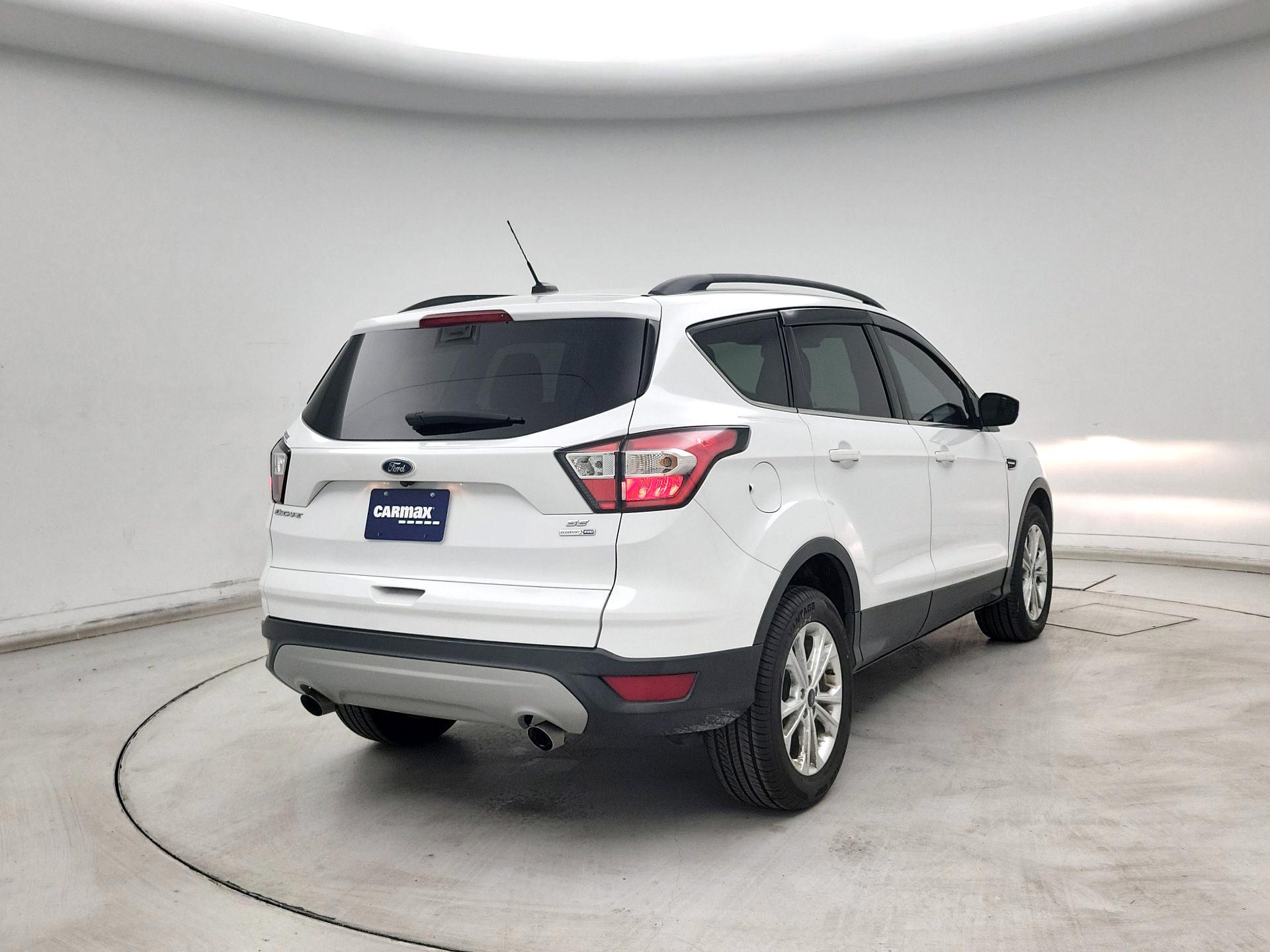 Thumbnail: 2018 Ford Escape - 5